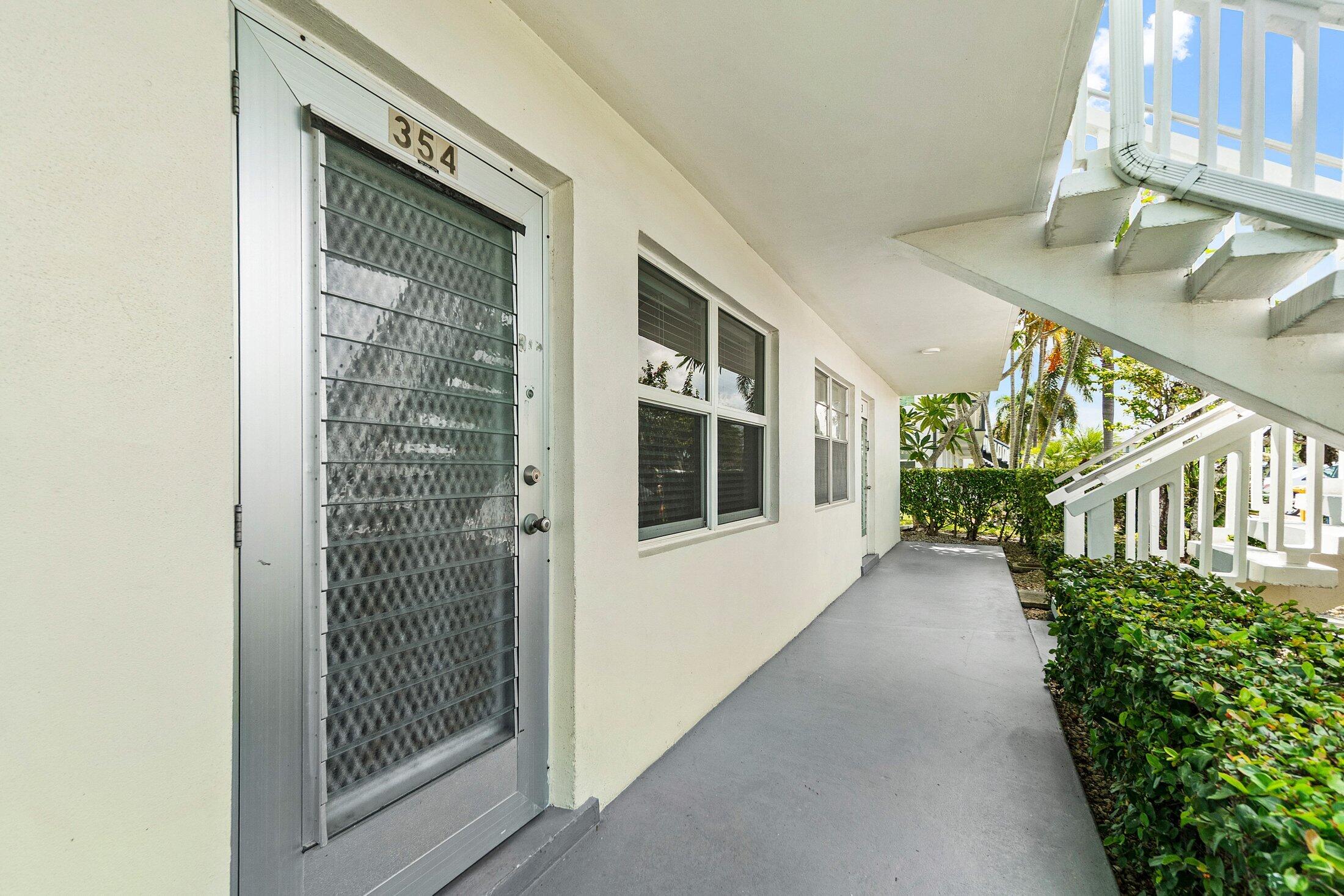 354 Chatham R