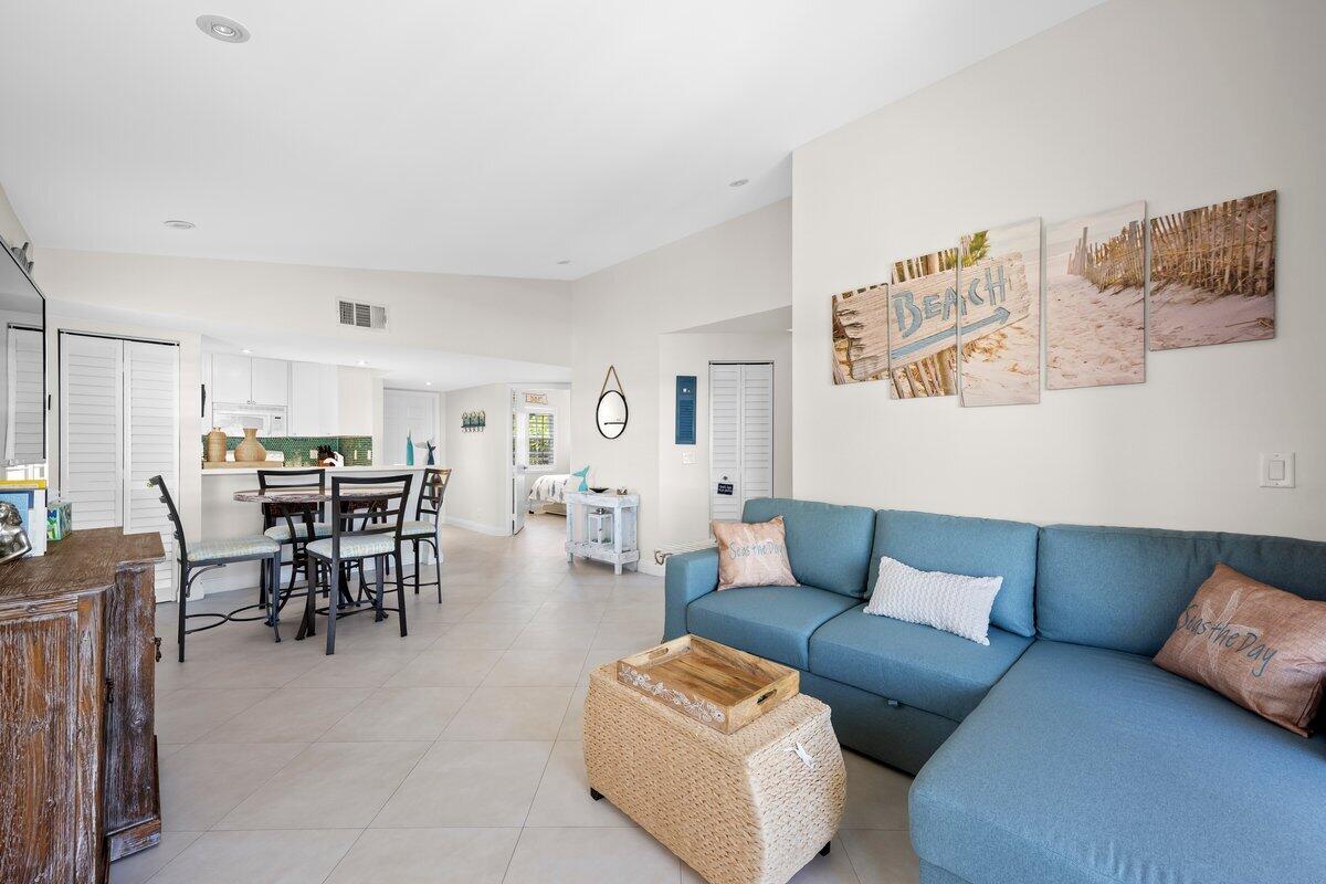 1145 Lakeshore Drive 201