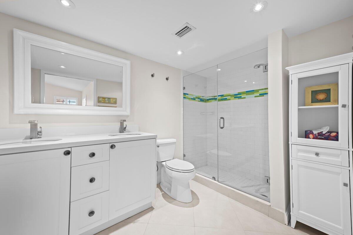 1145 Lakeshore Drive 201