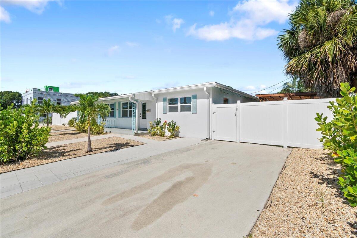 2741 Parker Avenue A