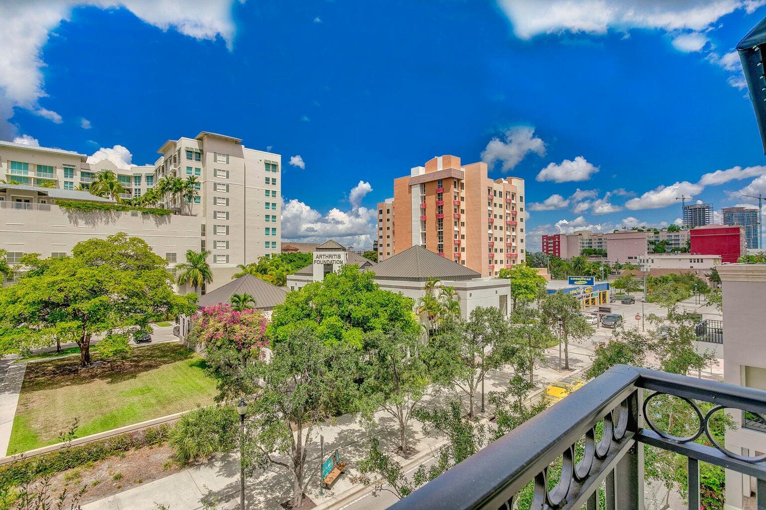 600 S Dixie Highway 425