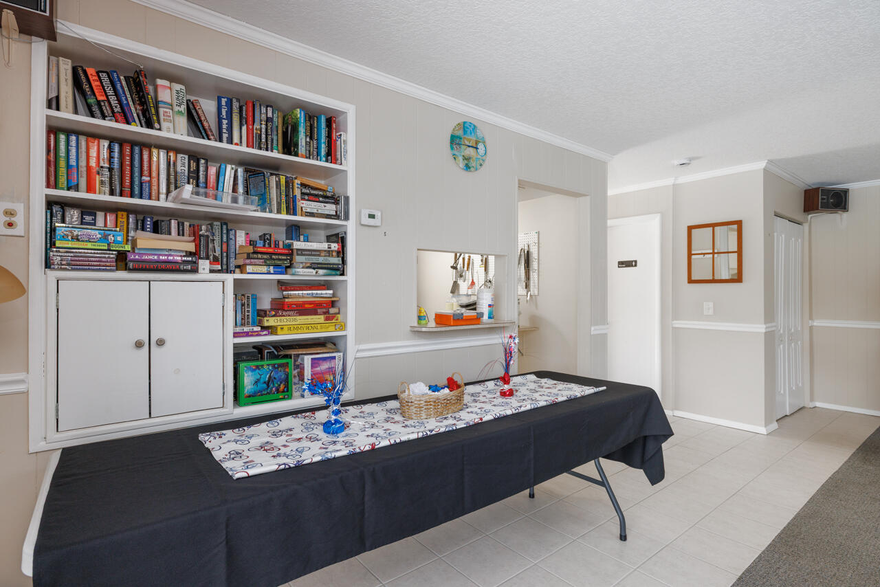 2950 SE Ocean Boulevard 53-3