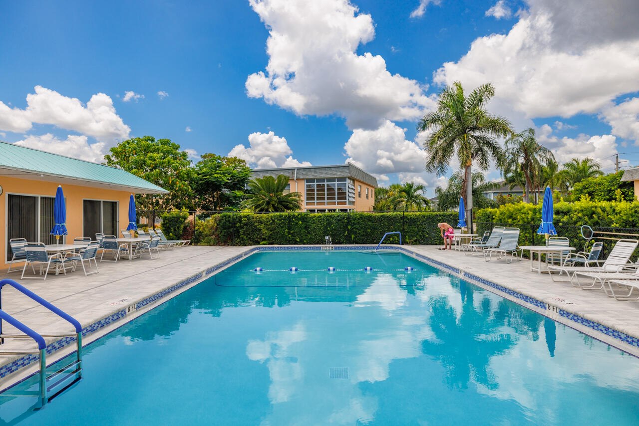 2950 SE Ocean Boulevard 53-3