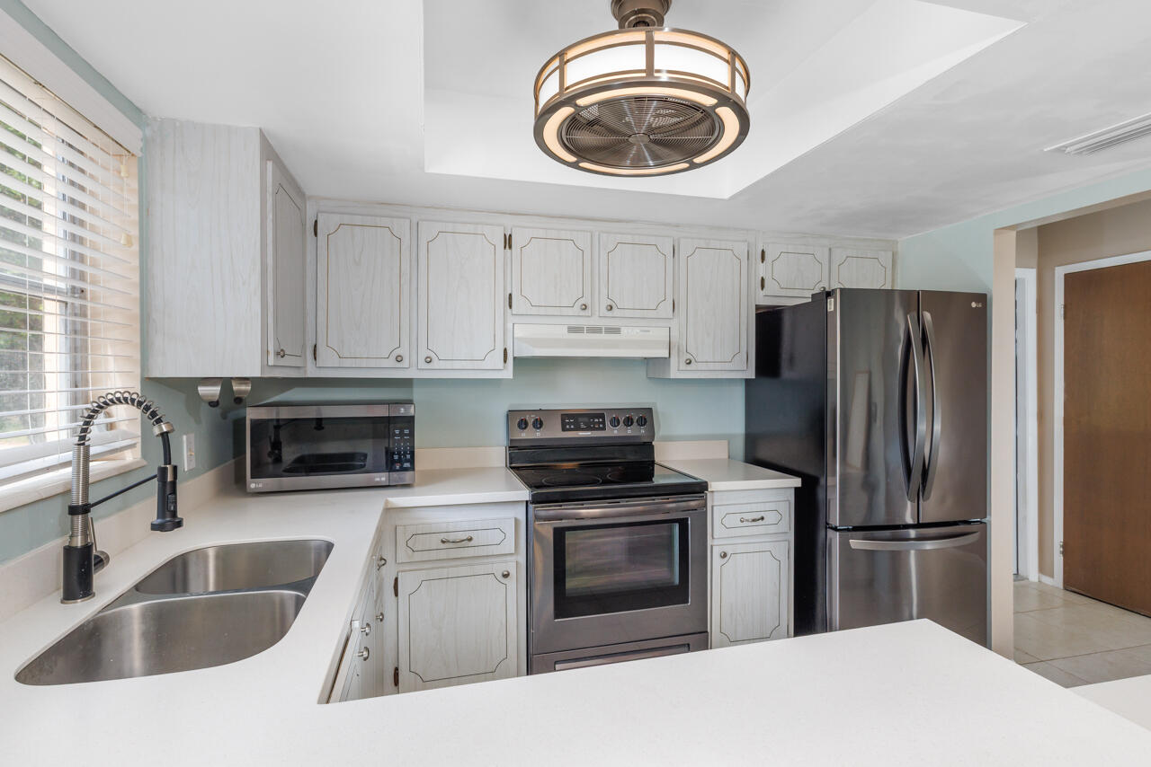 2950 SE Ocean Boulevard 53-3