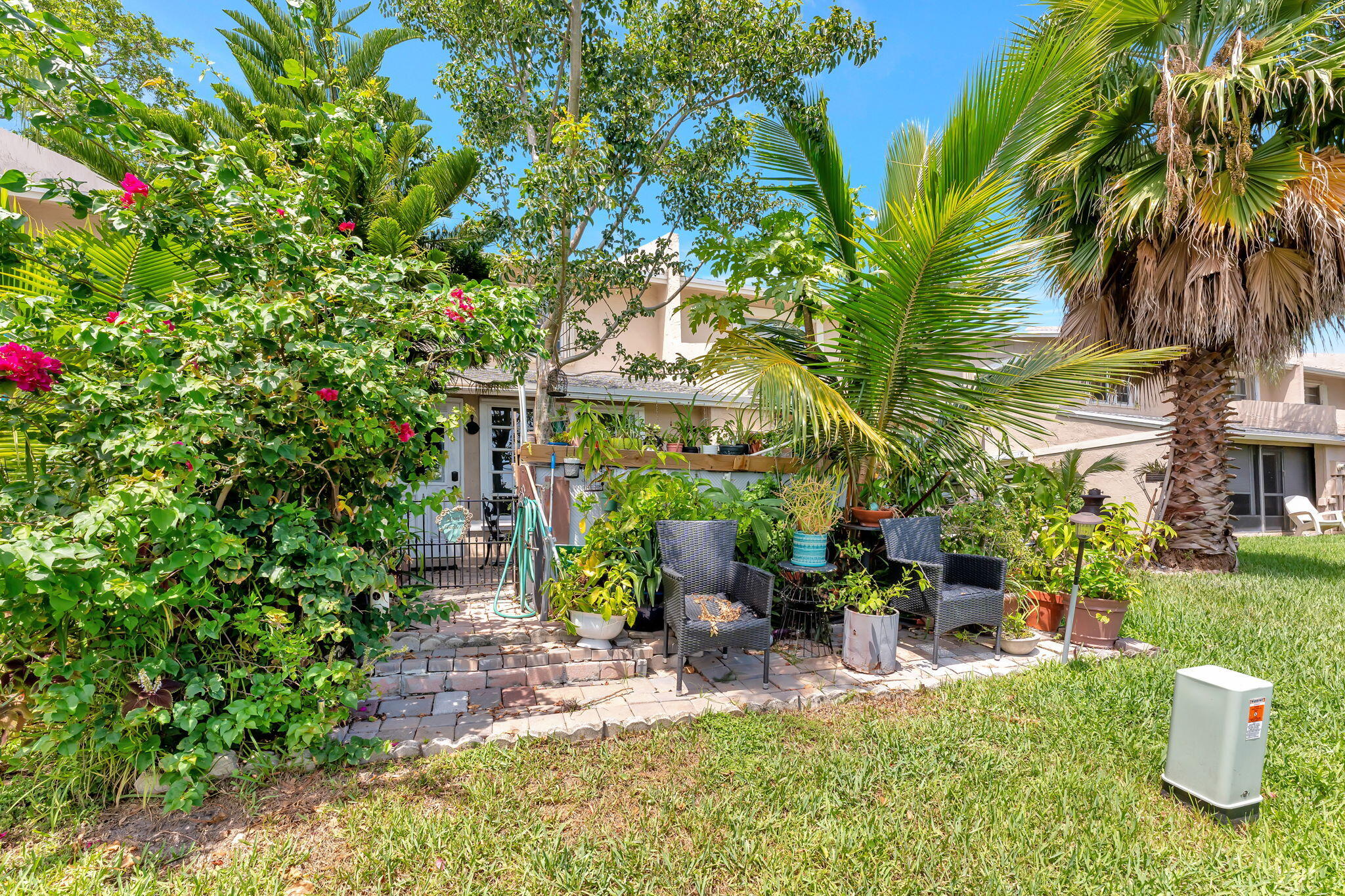 814 Banks Road