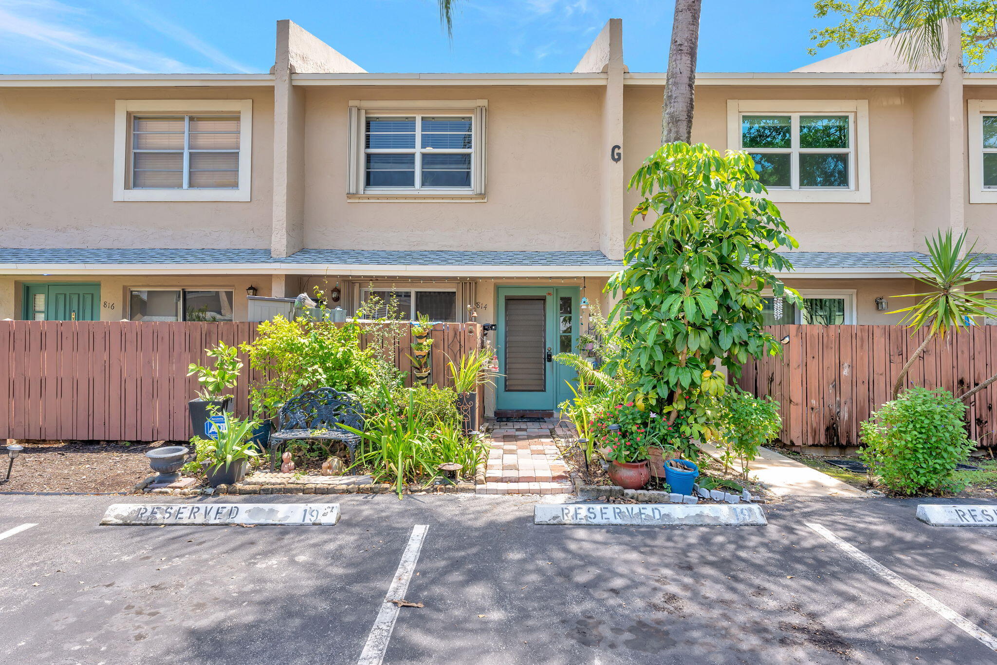 814 Banks Road