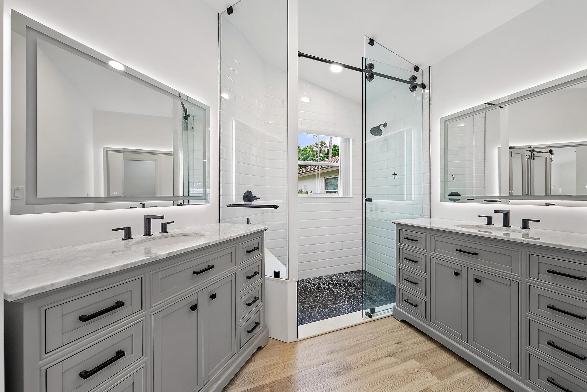 4078 Manor Forest Trail
