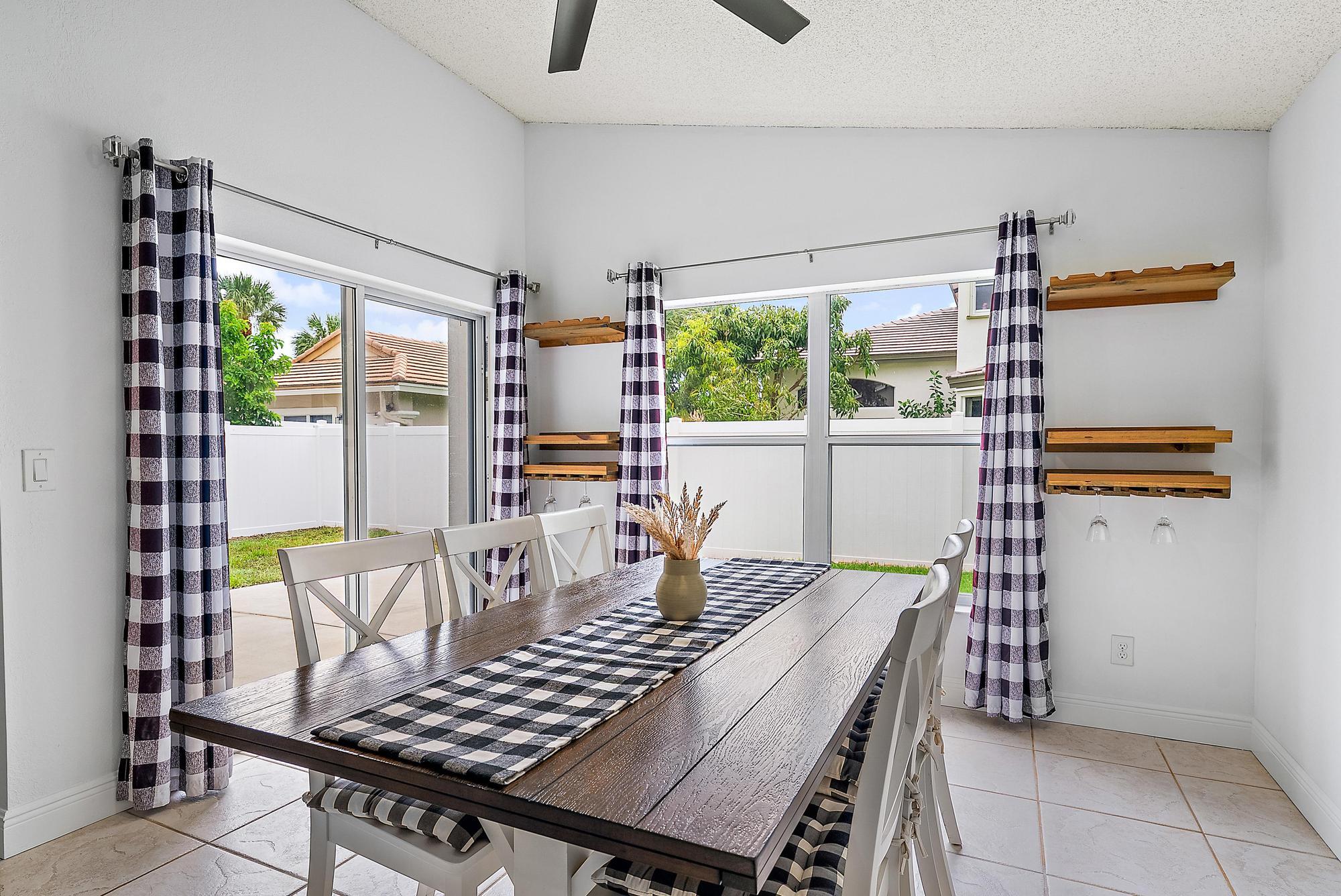 4078 Manor Forest Trail
