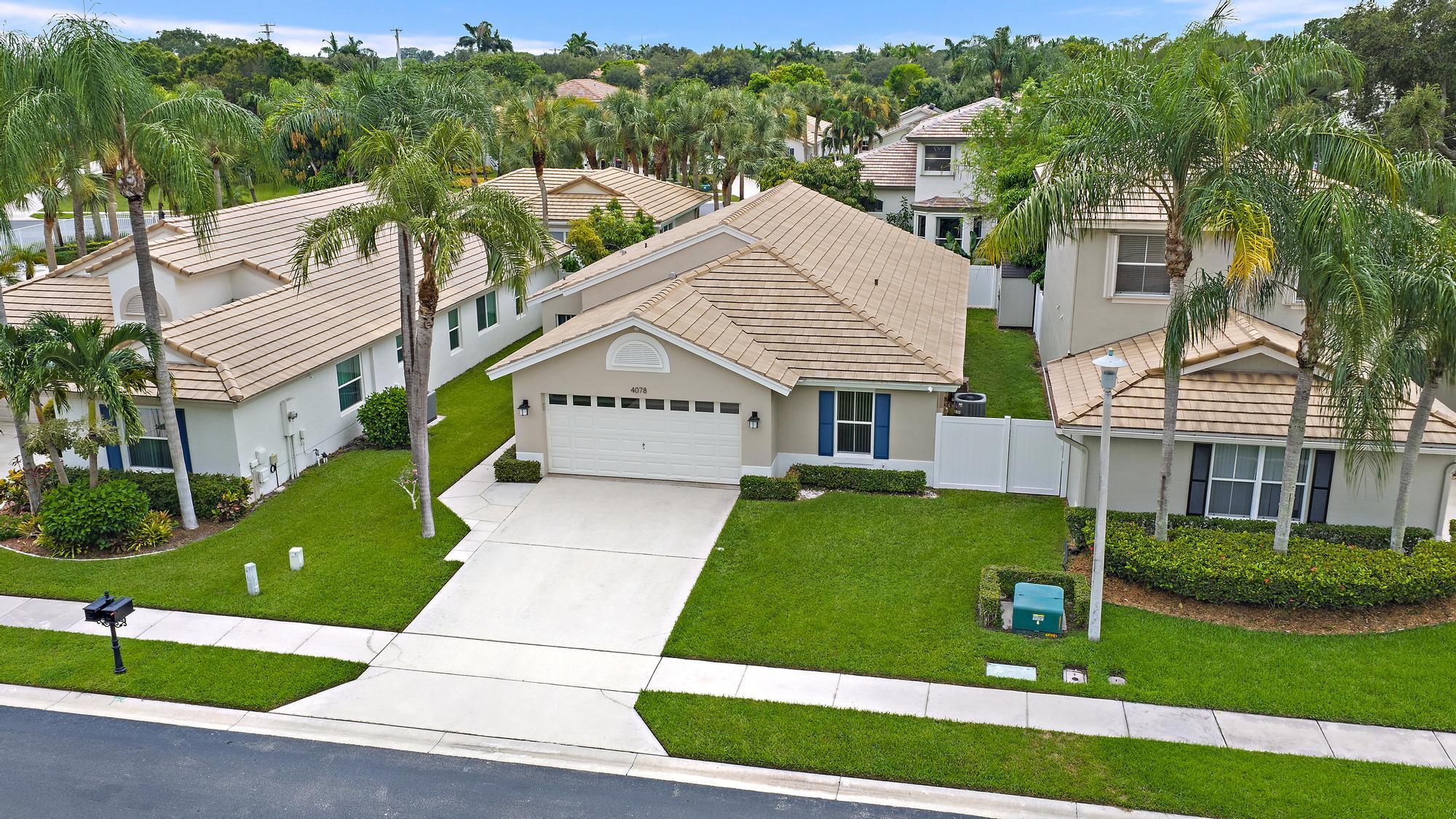 4078 Manor Forest Trail