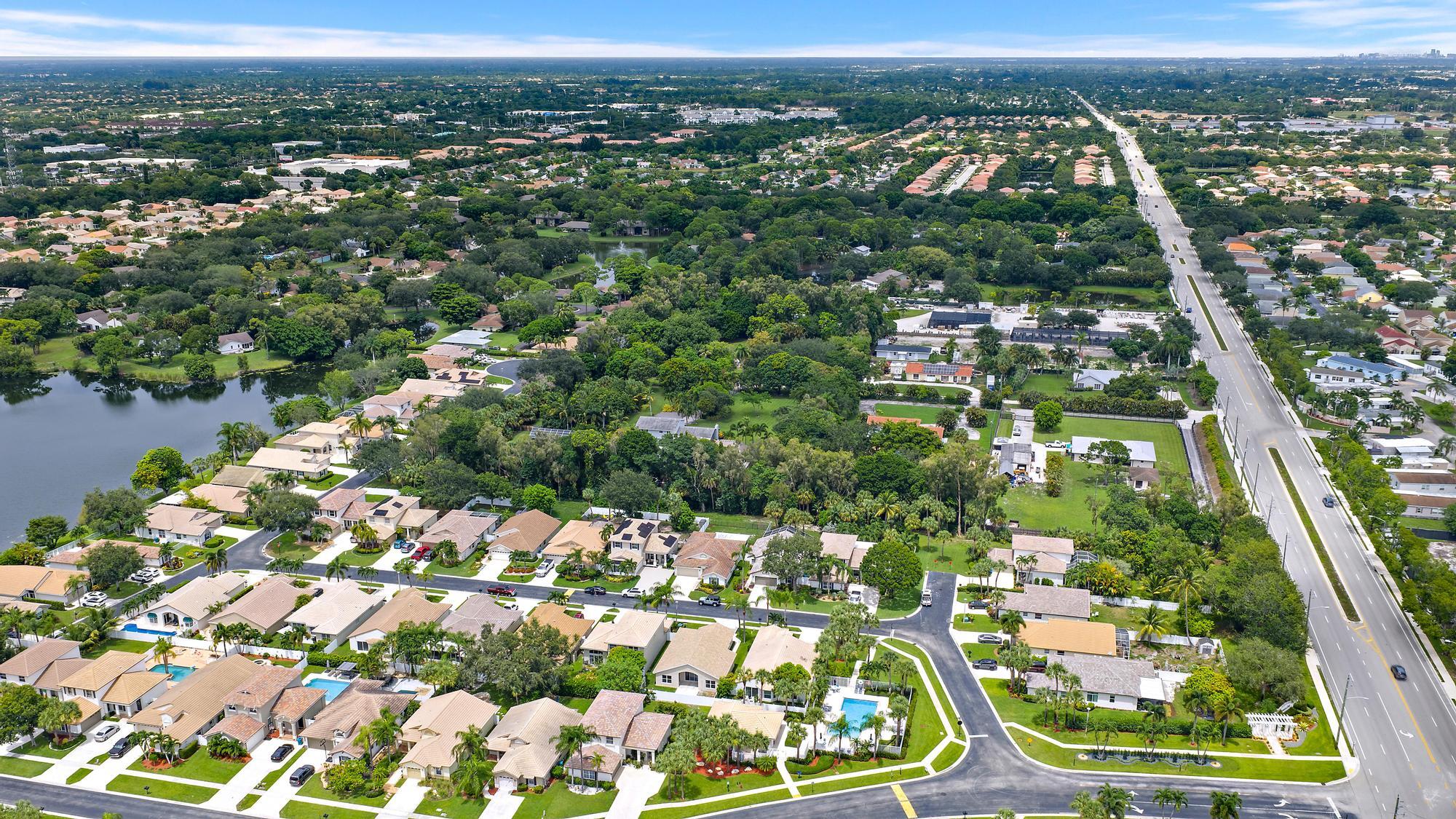 4078 Manor Forest Trail