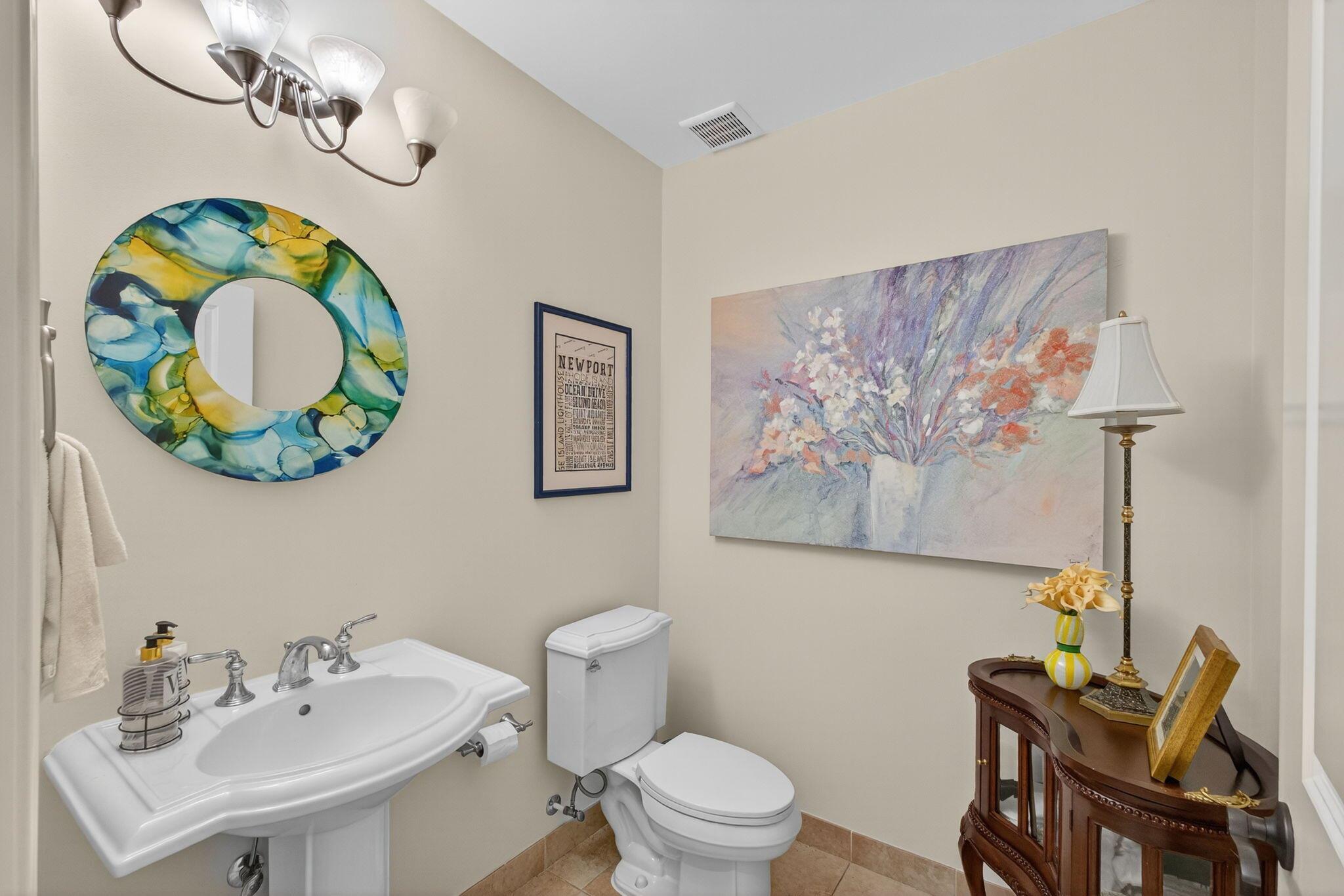 3940 N Flagler Drive 403