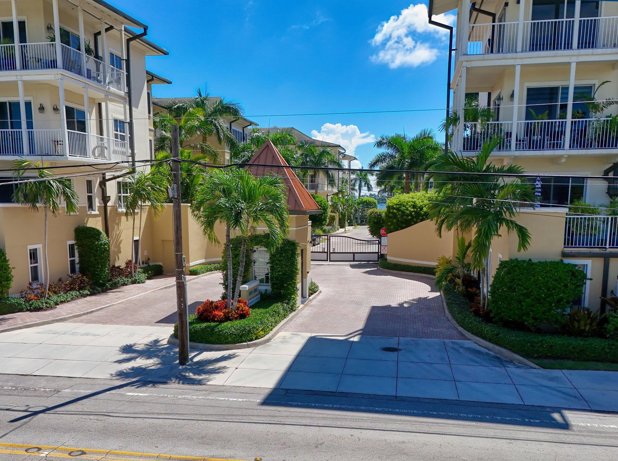 3940 N Flagler Drive 403