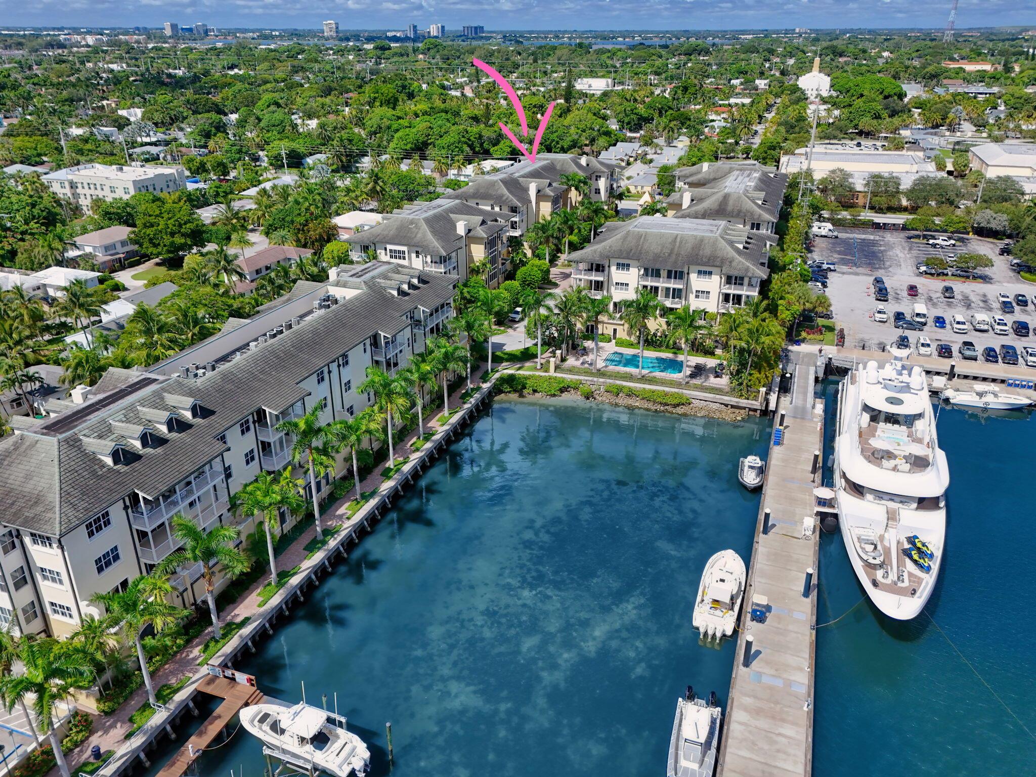 3940 N Flagler Drive 403