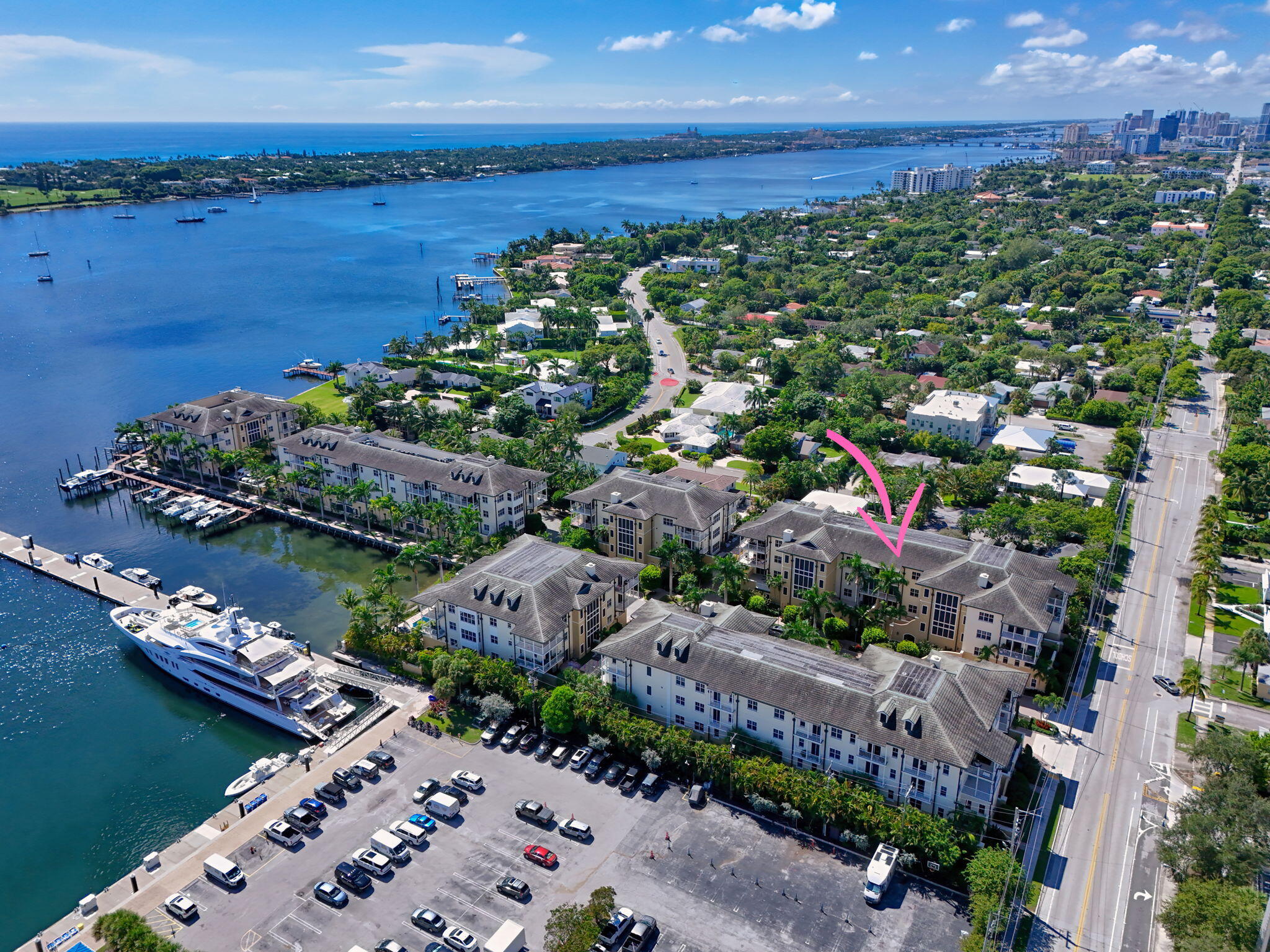 3940 N Flagler Drive 403