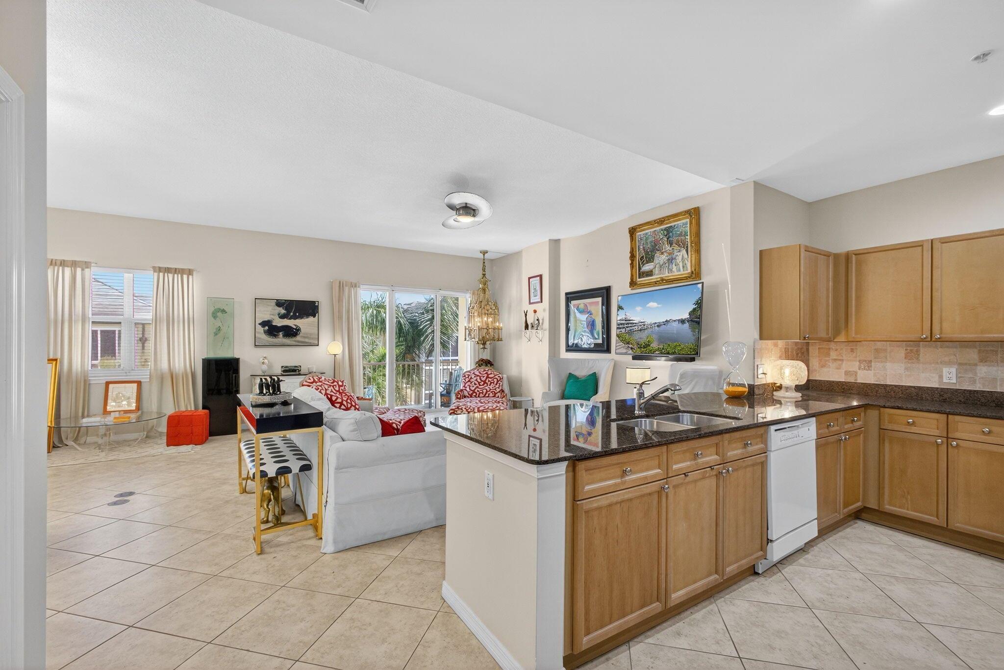 3940 N Flagler Drive 403