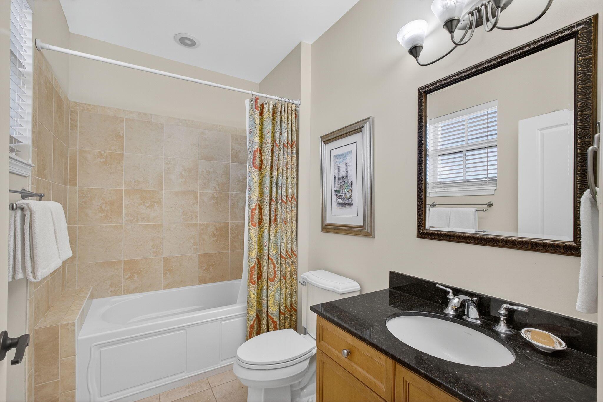 3940 N Flagler Drive 403