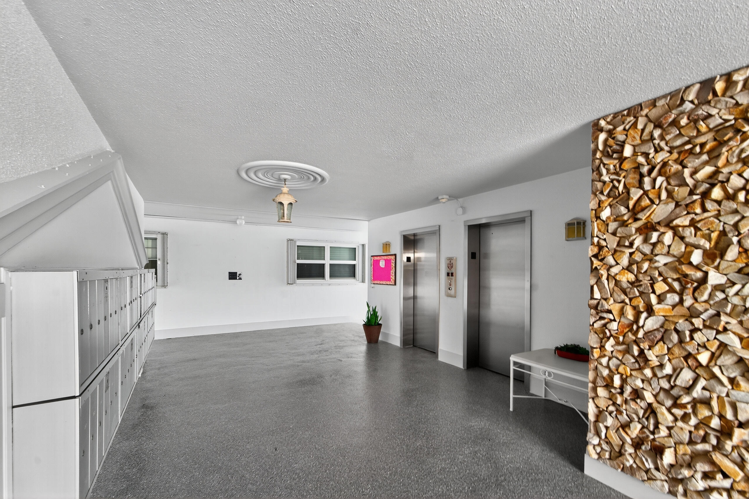 501 Lake Shore 503 Drive 503