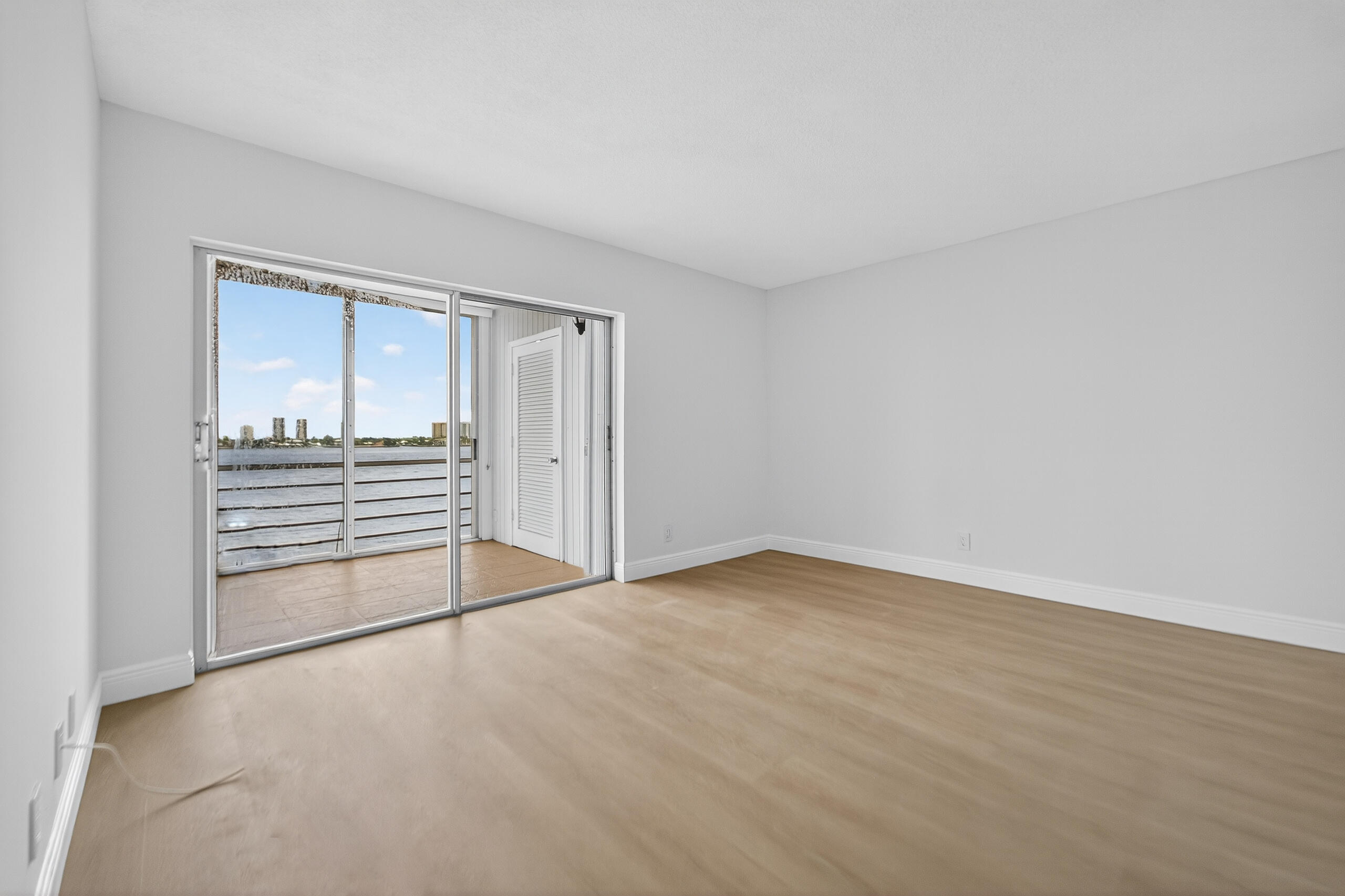 501 Lake Shore 503 Drive 503