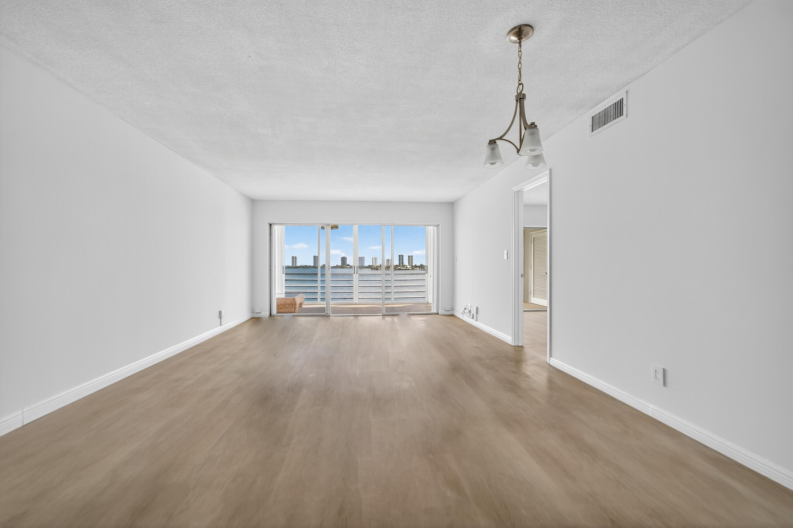 501 Lake Shore 503 Drive 503