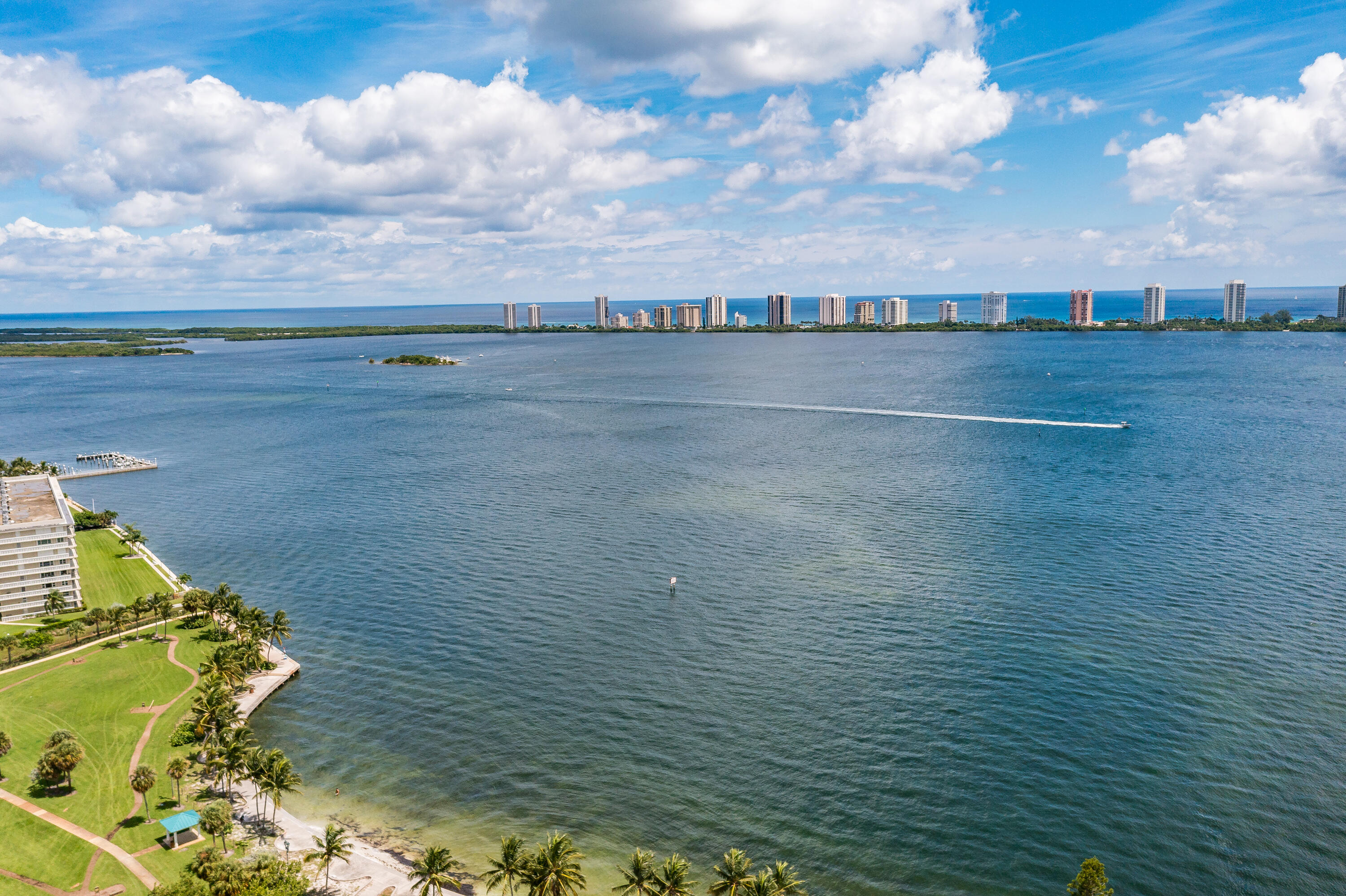 501 Lake Shore 503 Drive 503