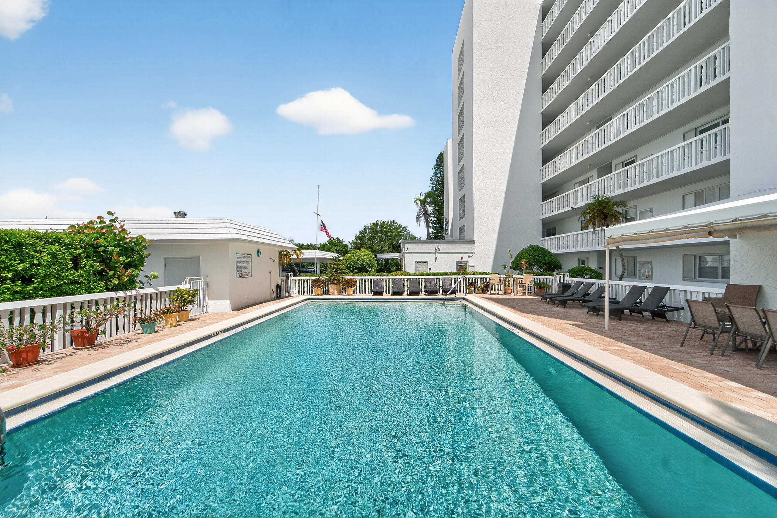 501 Lake Shore 503 Drive 503