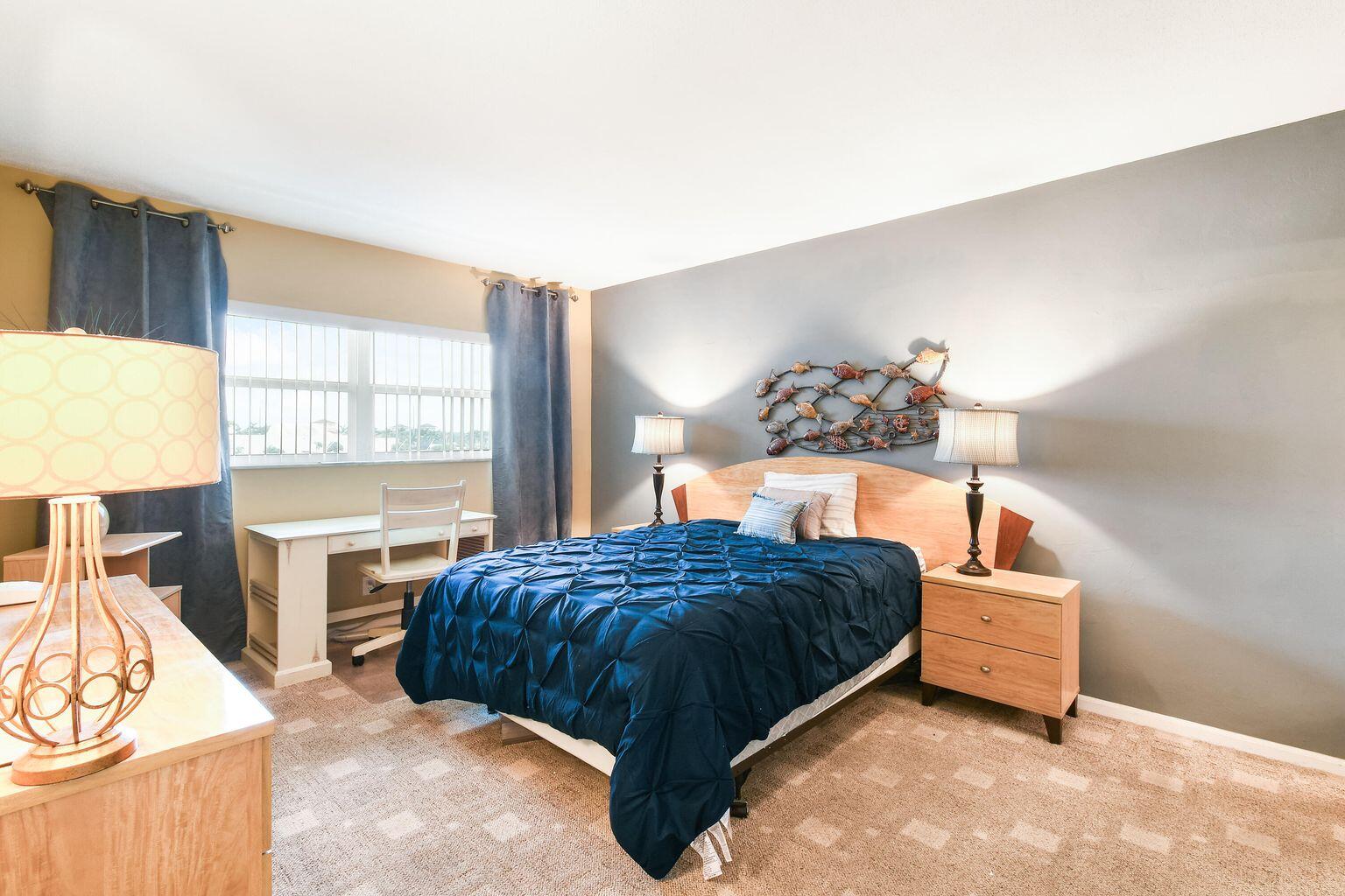 21 Yacht Club Drive 507