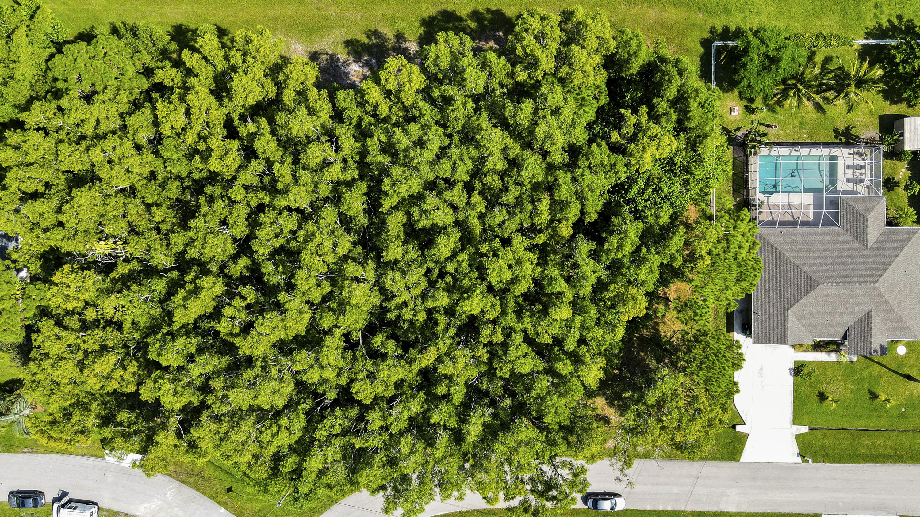 5488 NW Boydga Avenue