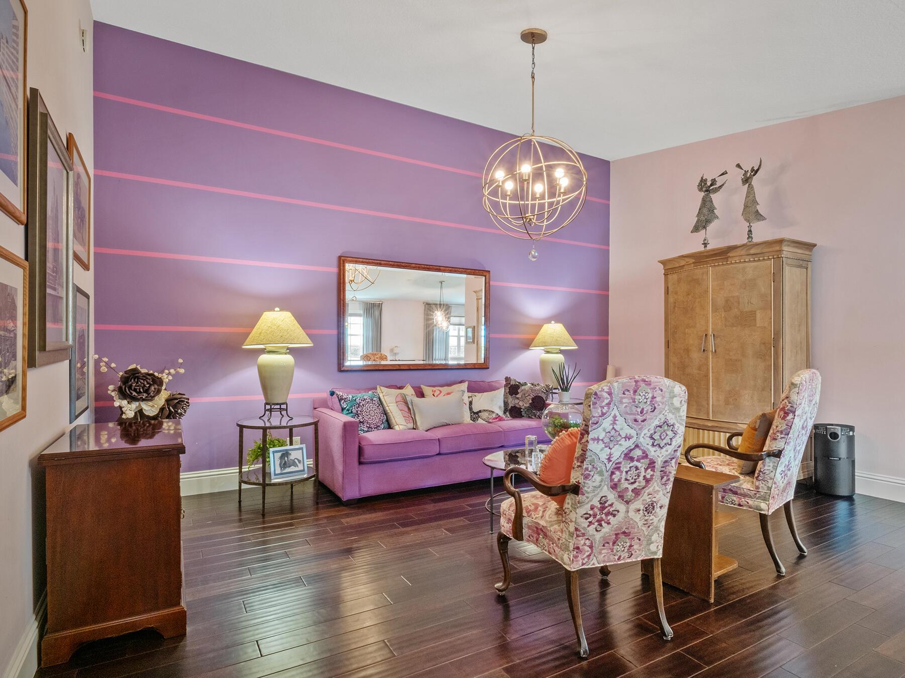 1342 Saint Lawrence Drive