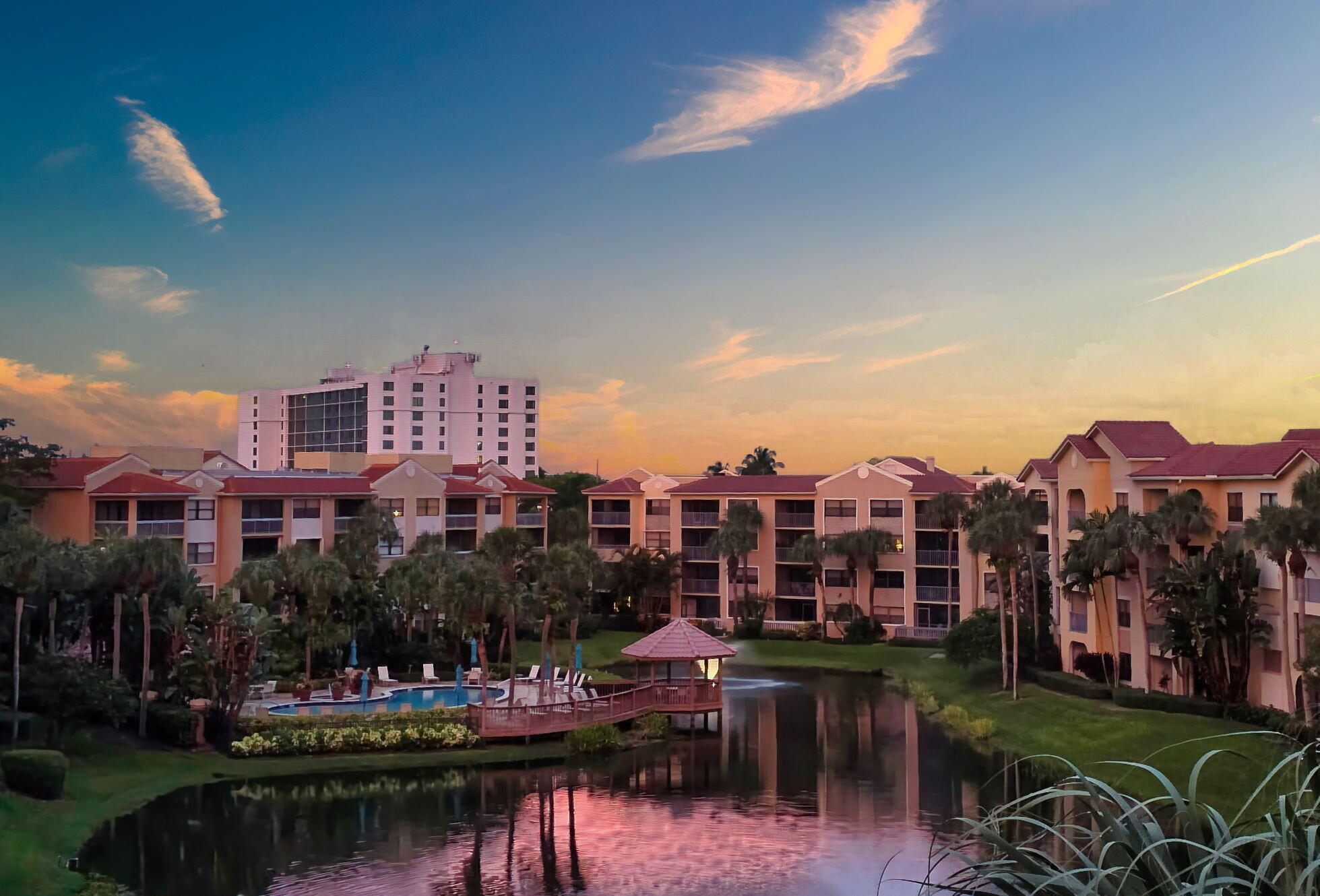 200 Uno Lago Drive 402
