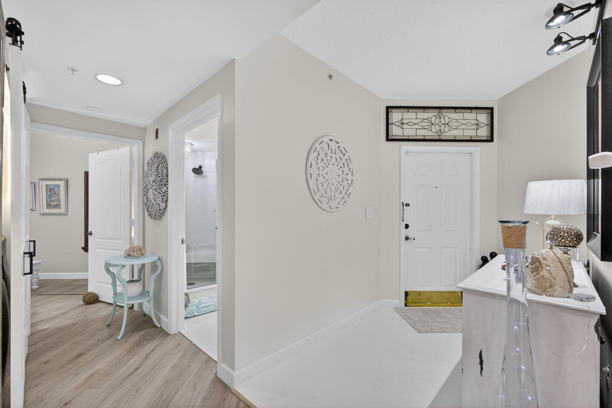 200 Uno Lago Drive 402