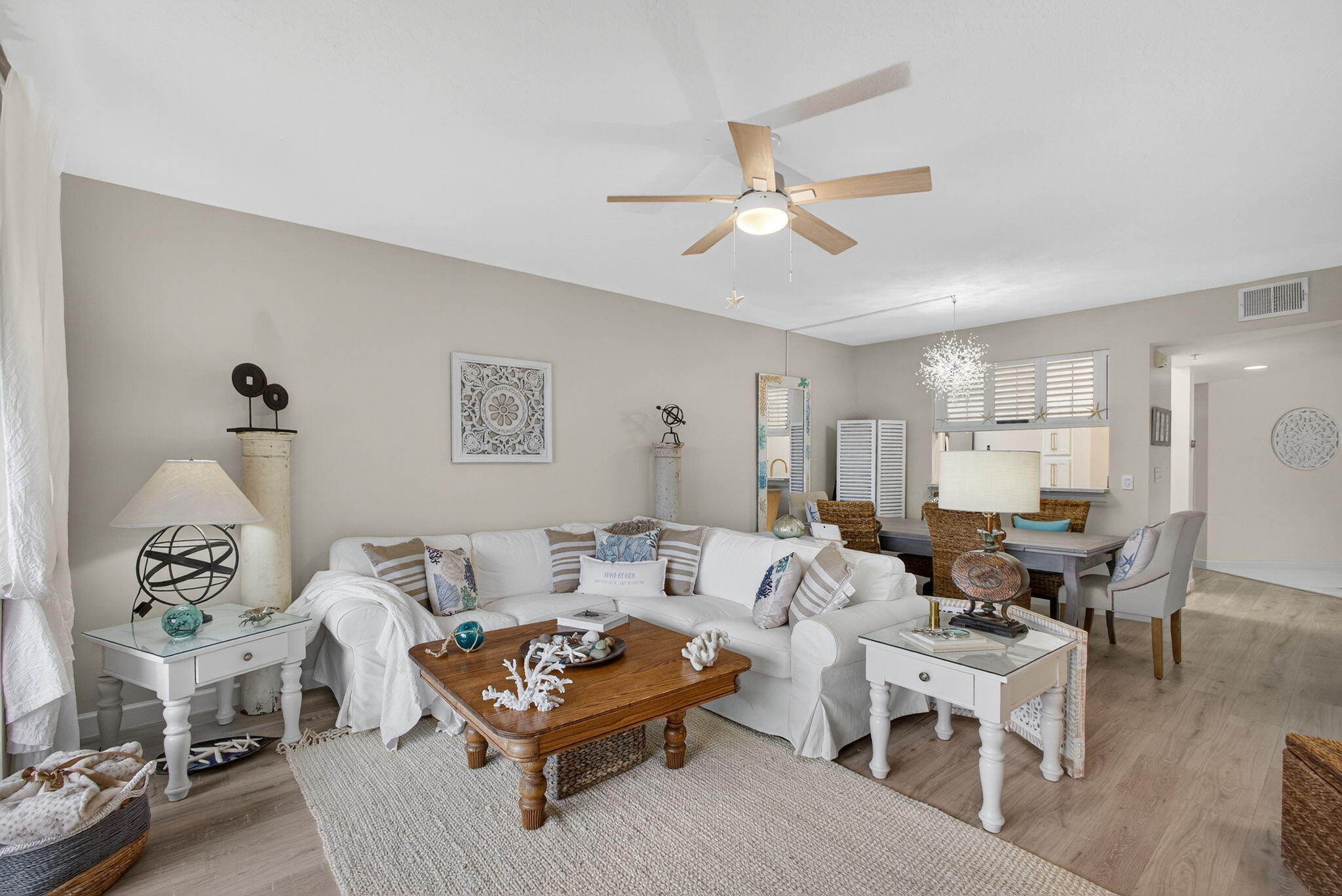 200 Uno Lago Drive 402