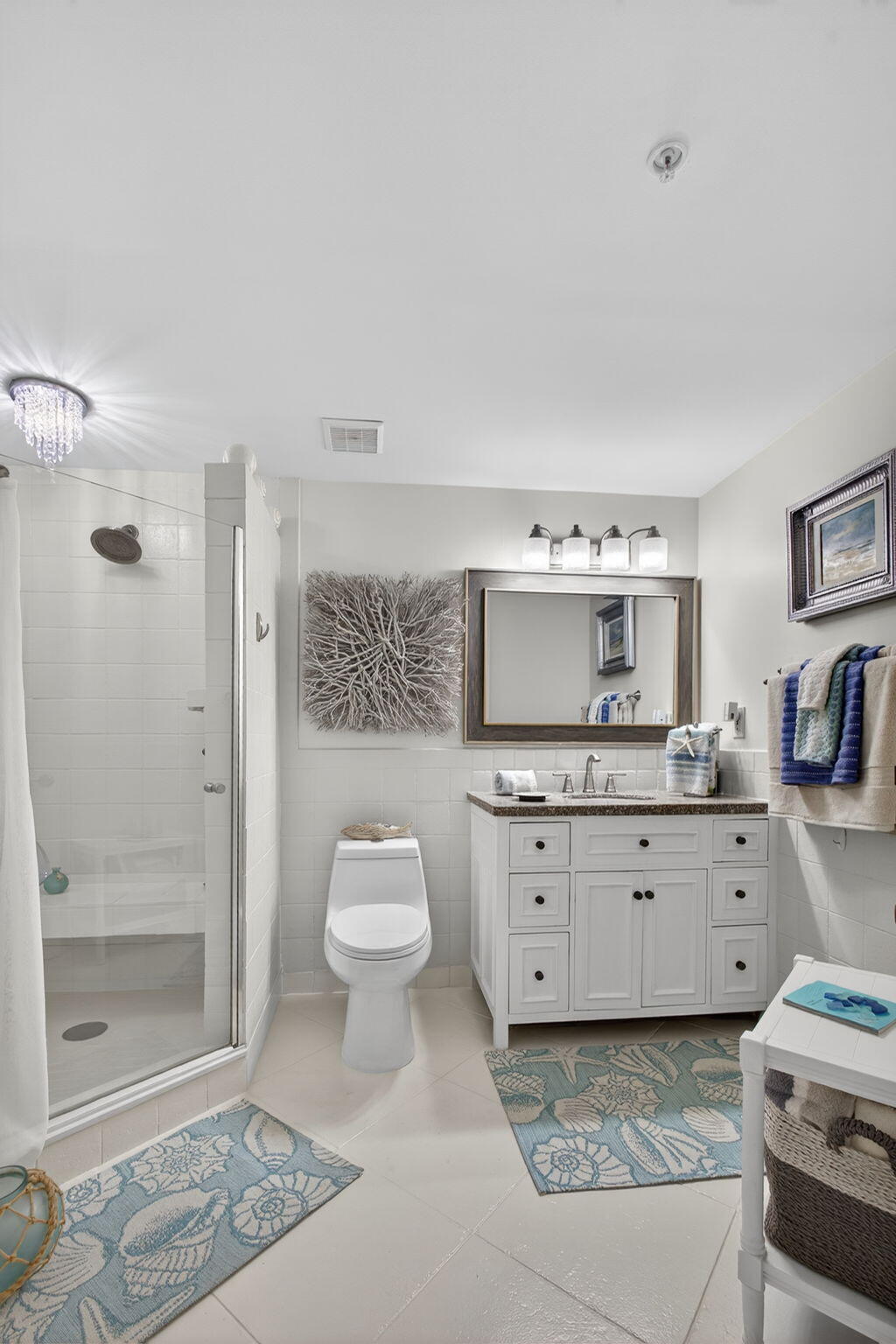 200 Uno Lago Drive 402