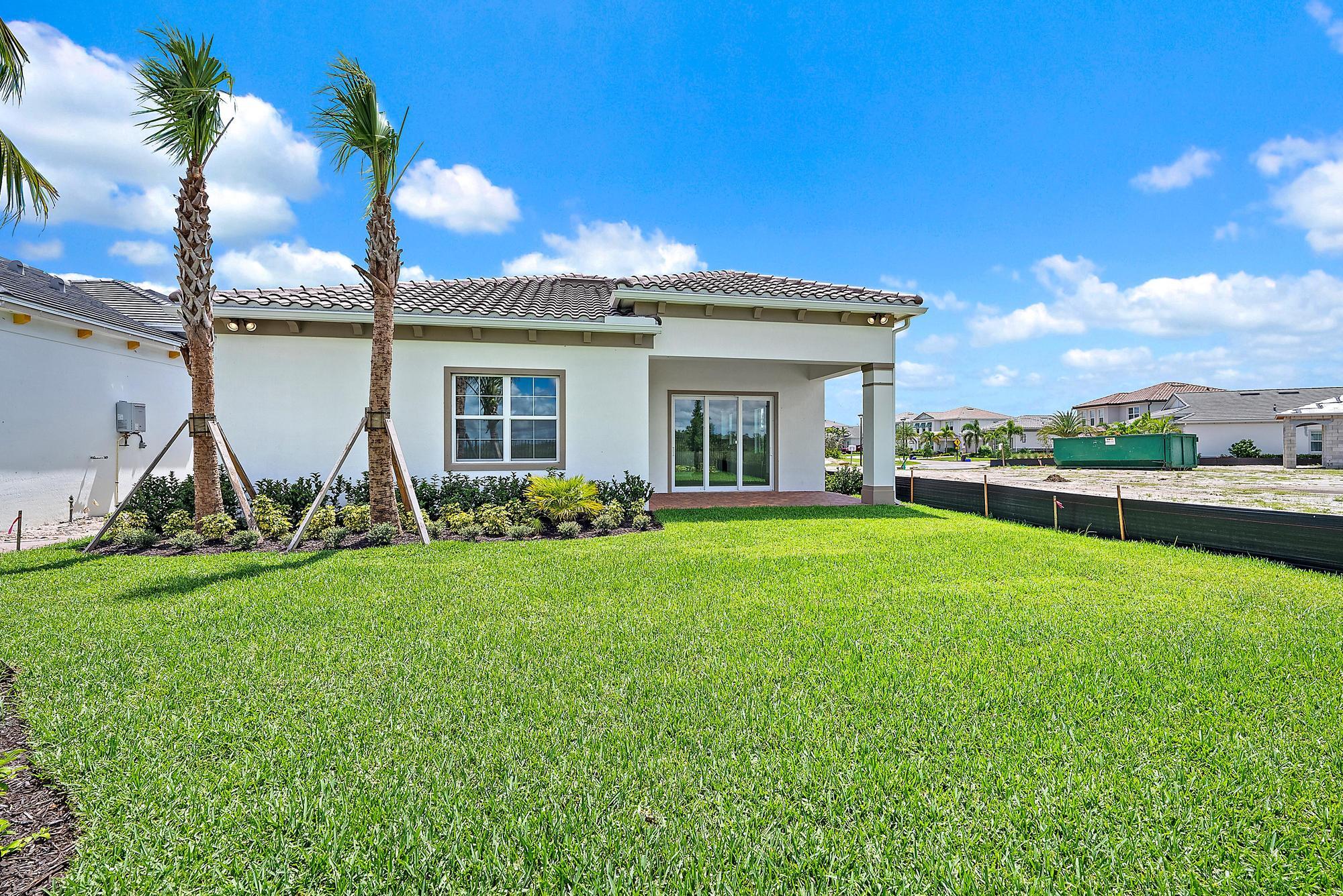 10724 Northbrook Circle