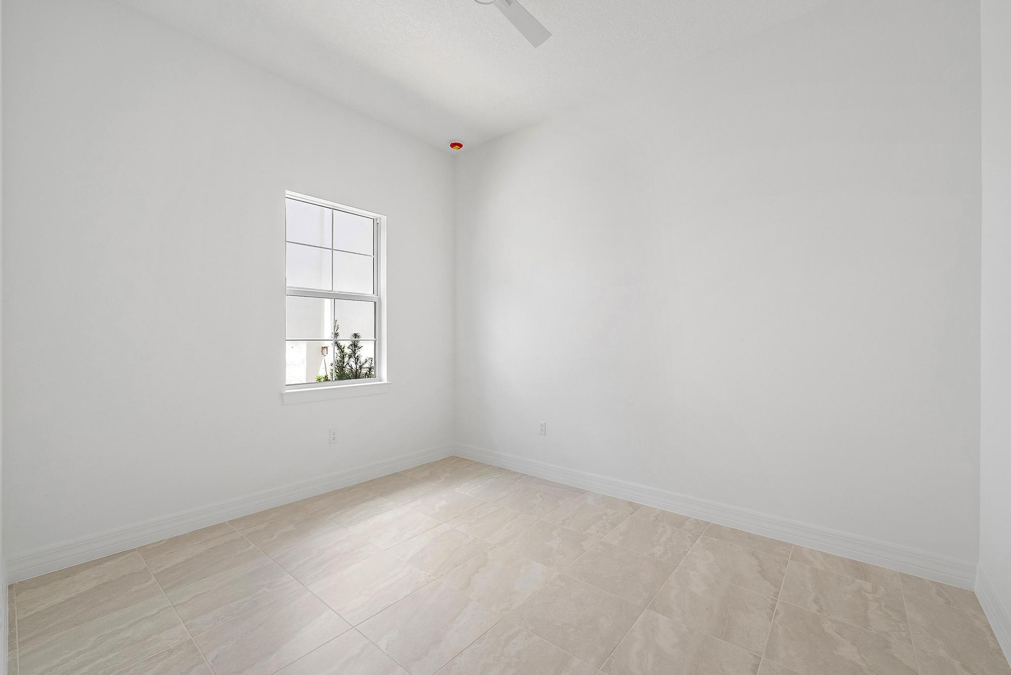 10724 Northbrook Circle