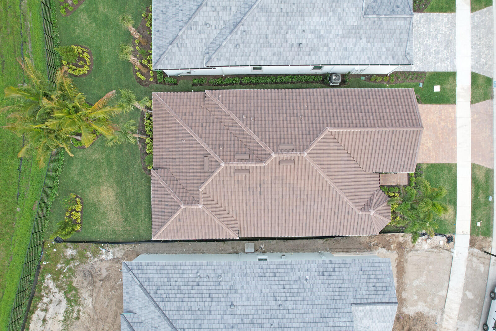 10724 Northbrook Circle