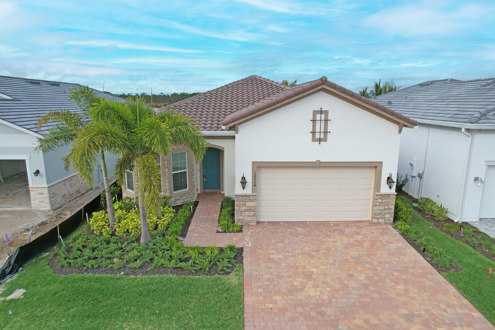 10724 Northbrook Circle
