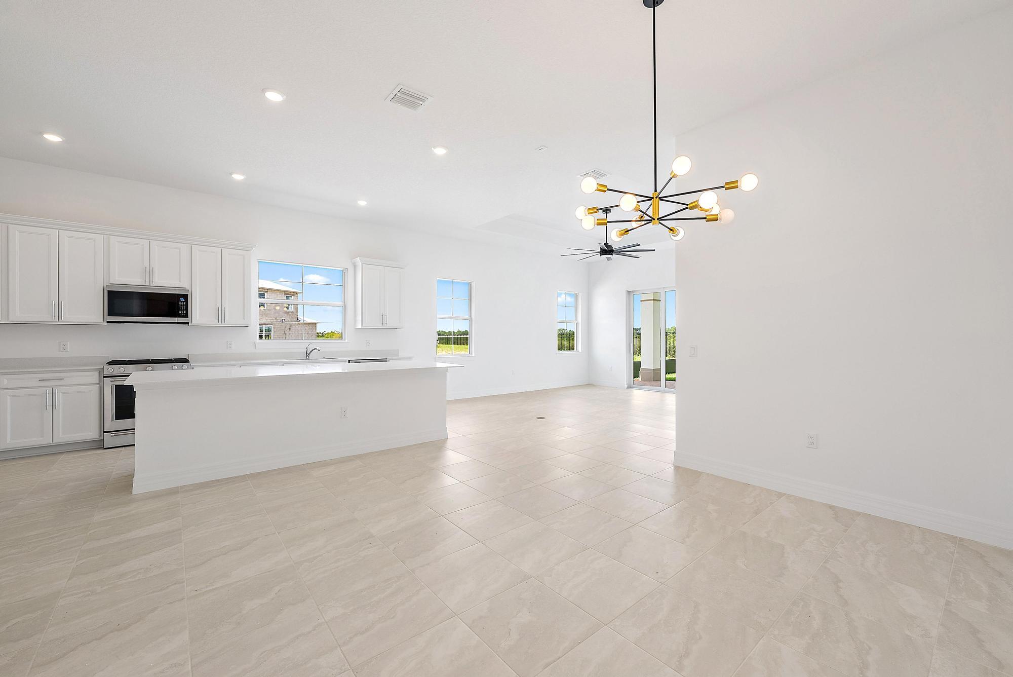 10724 Northbrook Circle