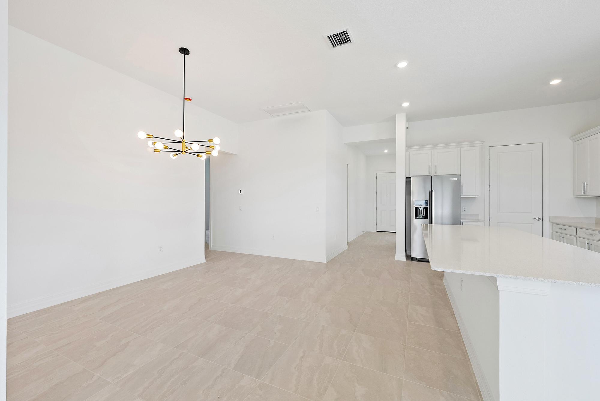10724 Northbrook Circle