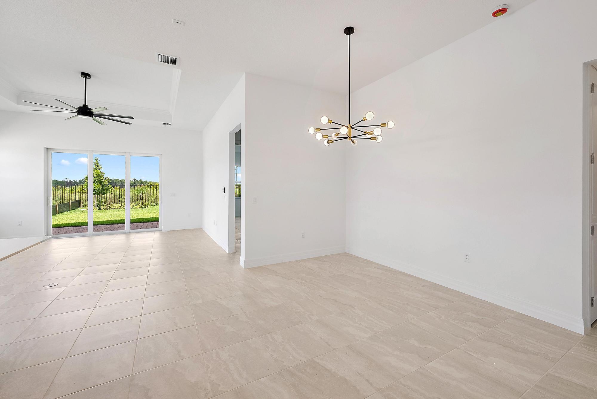 10724 Northbrook Circle