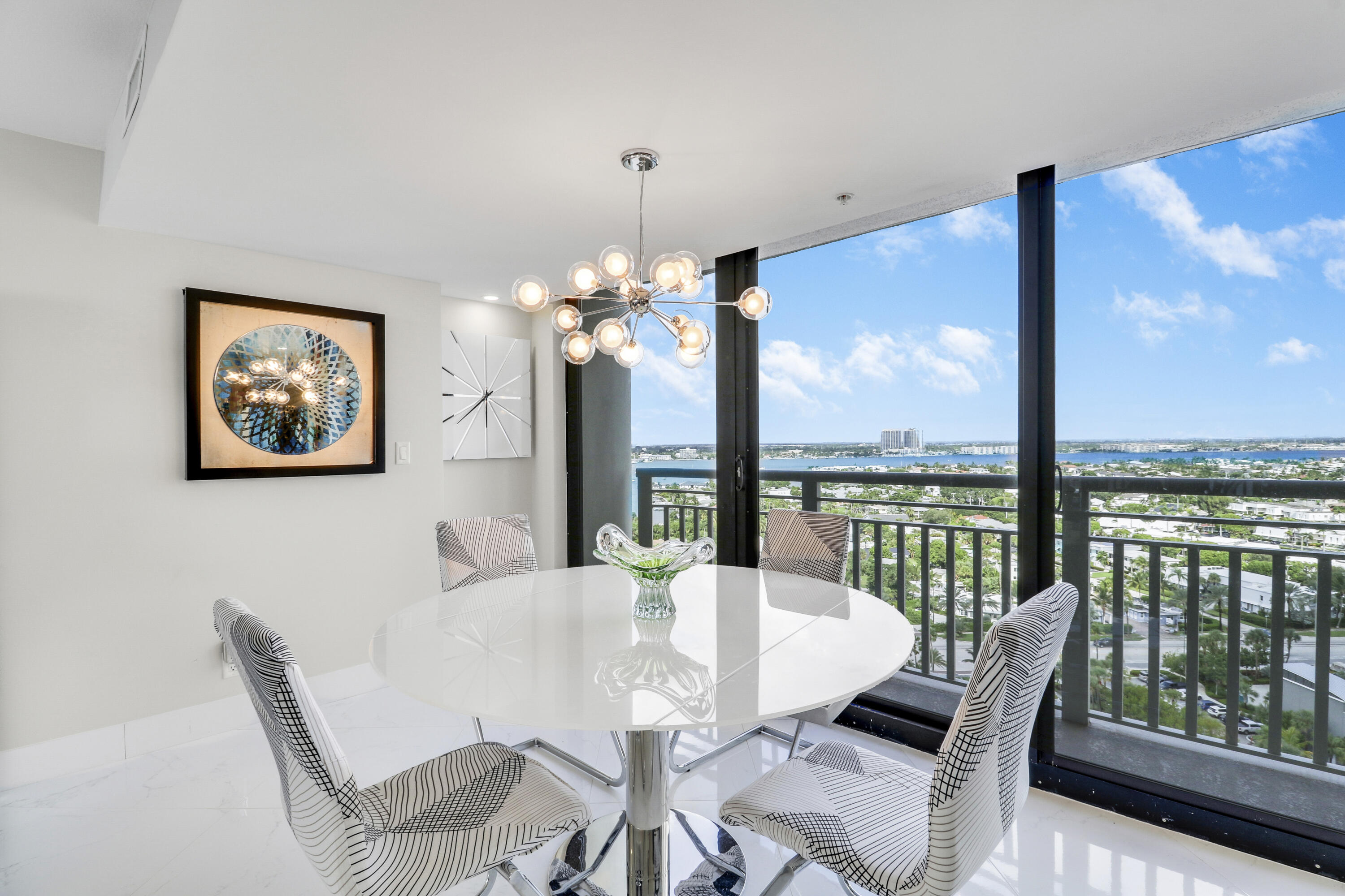 3000 N Ocean Drive 19h