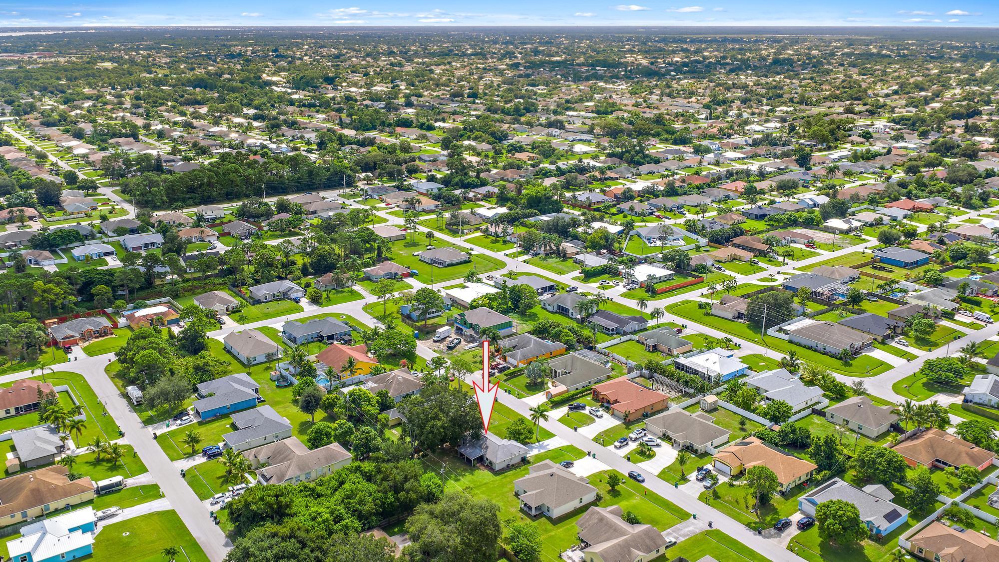 1433 SW San Esteban Avenue