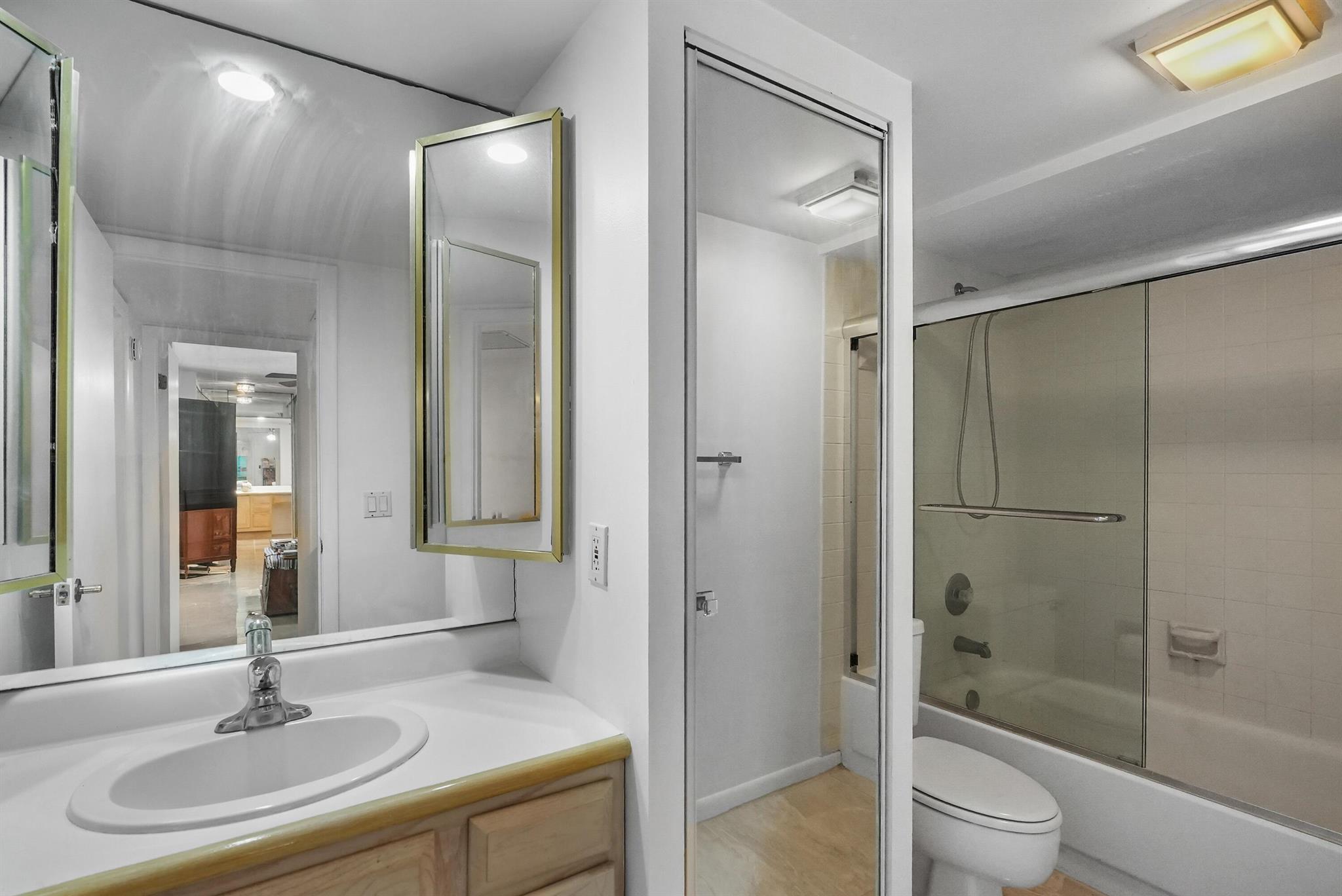 1213 12th Terrace