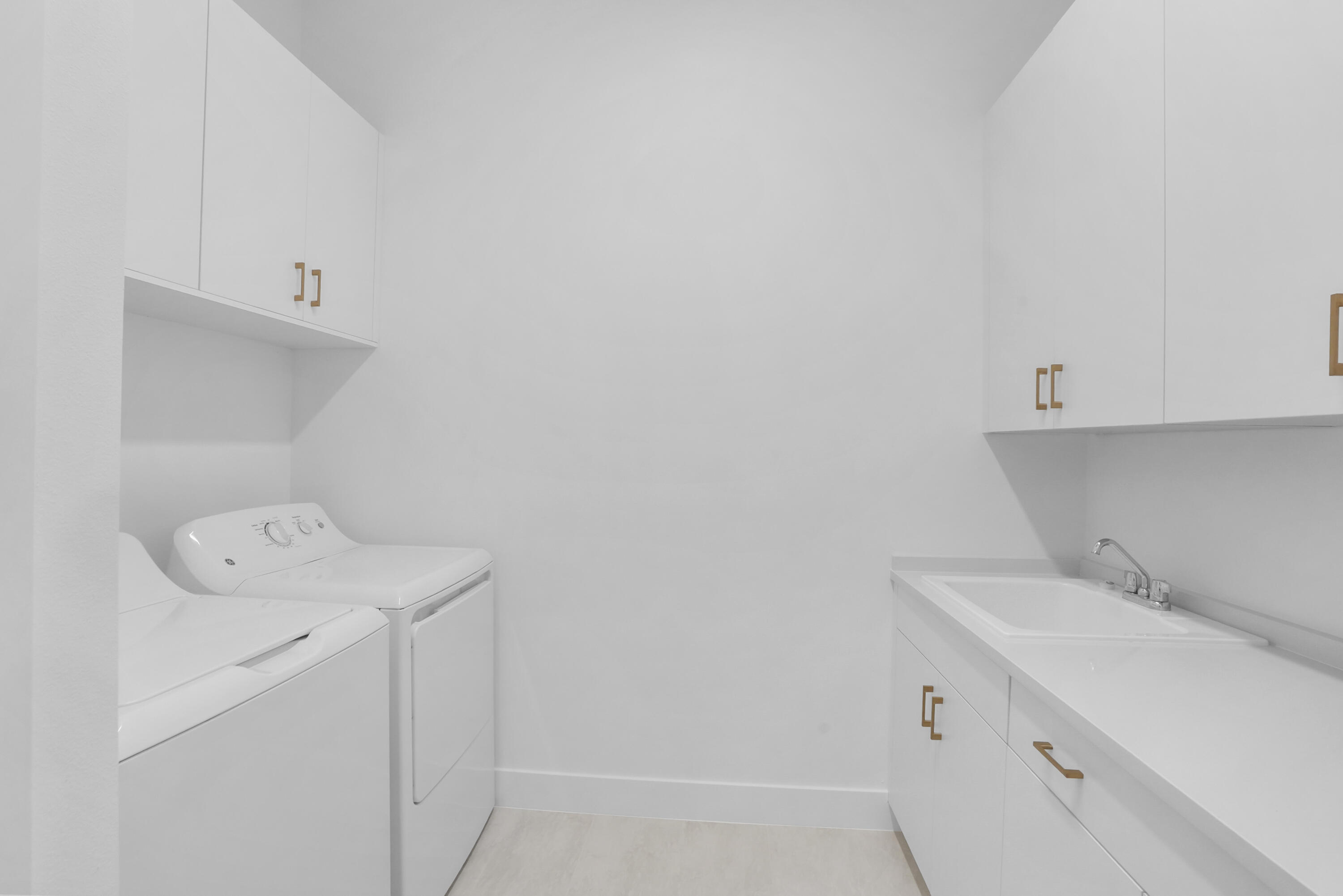 10030 Skyloft Street