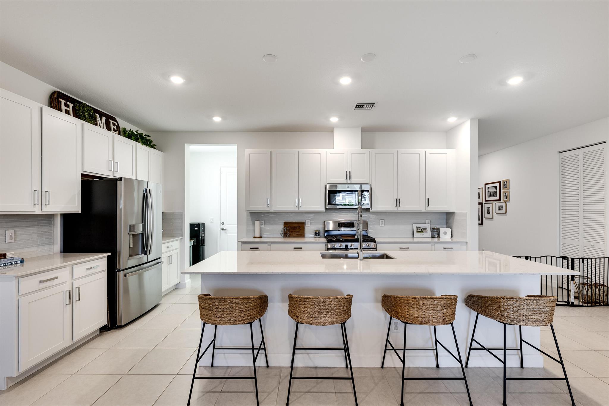 1633 Whistlegrass Lane