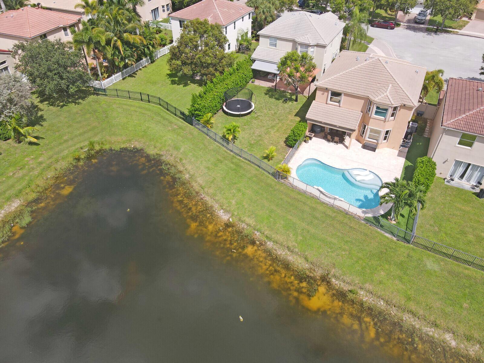 2655 Sawyer Terrace