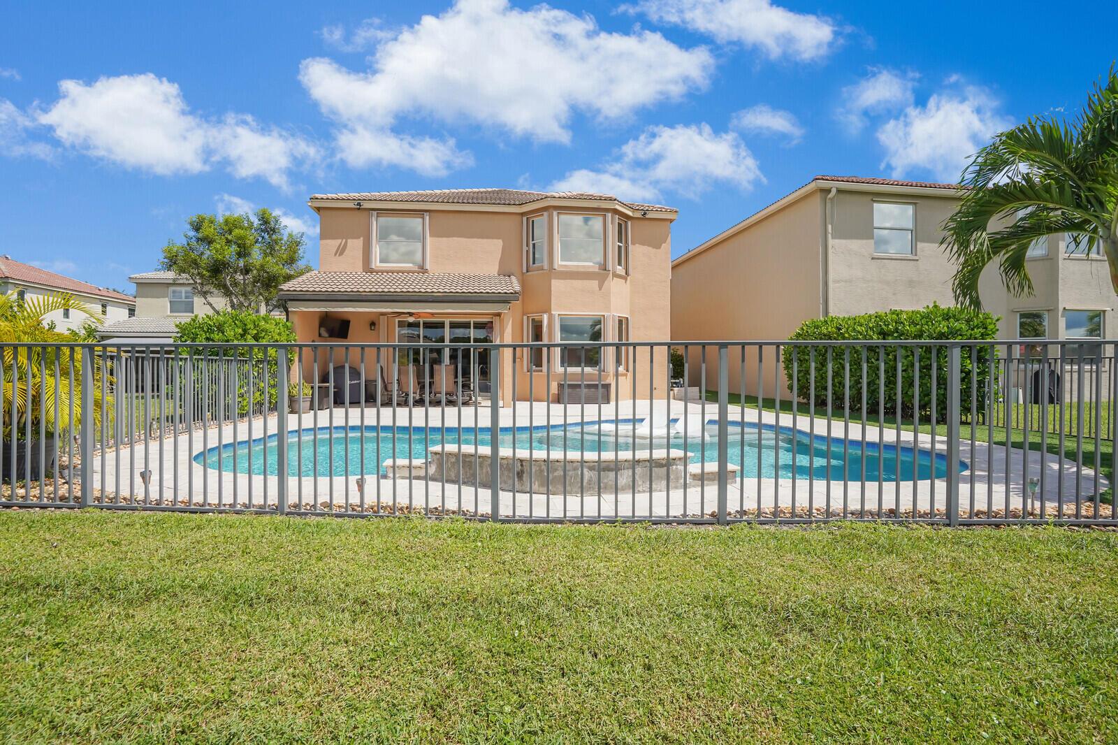 2655 Sawyer Terrace