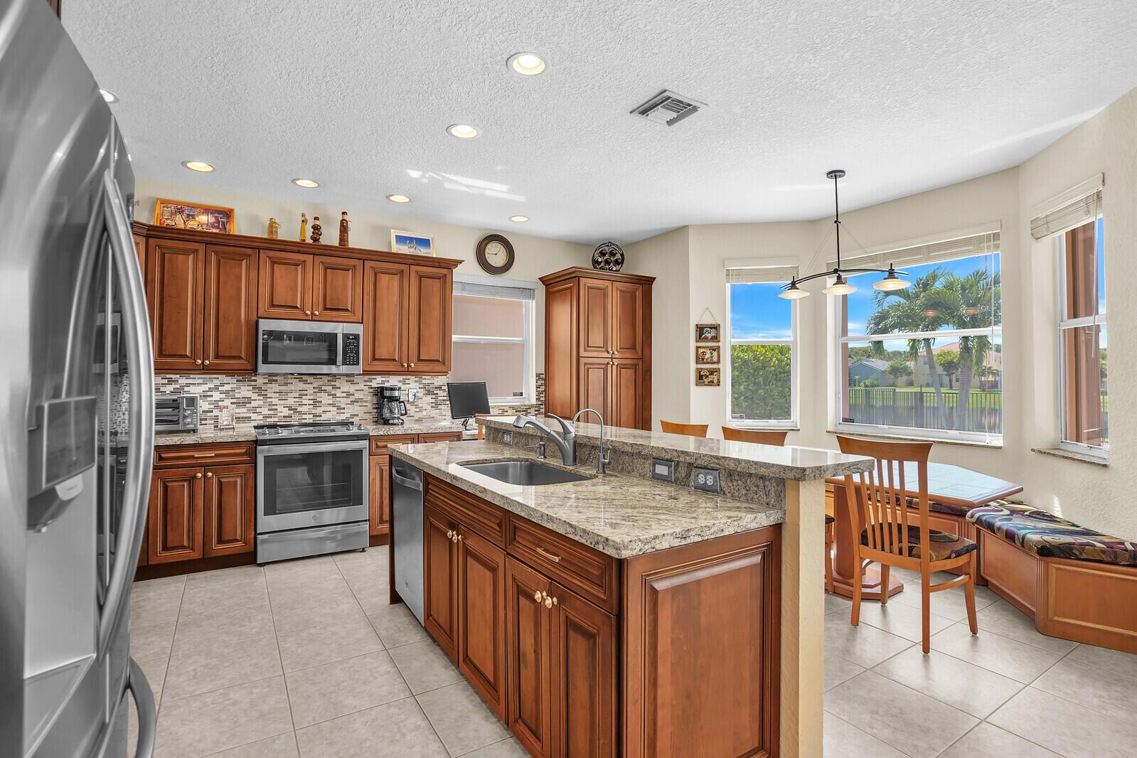 2655 Sawyer Terrace