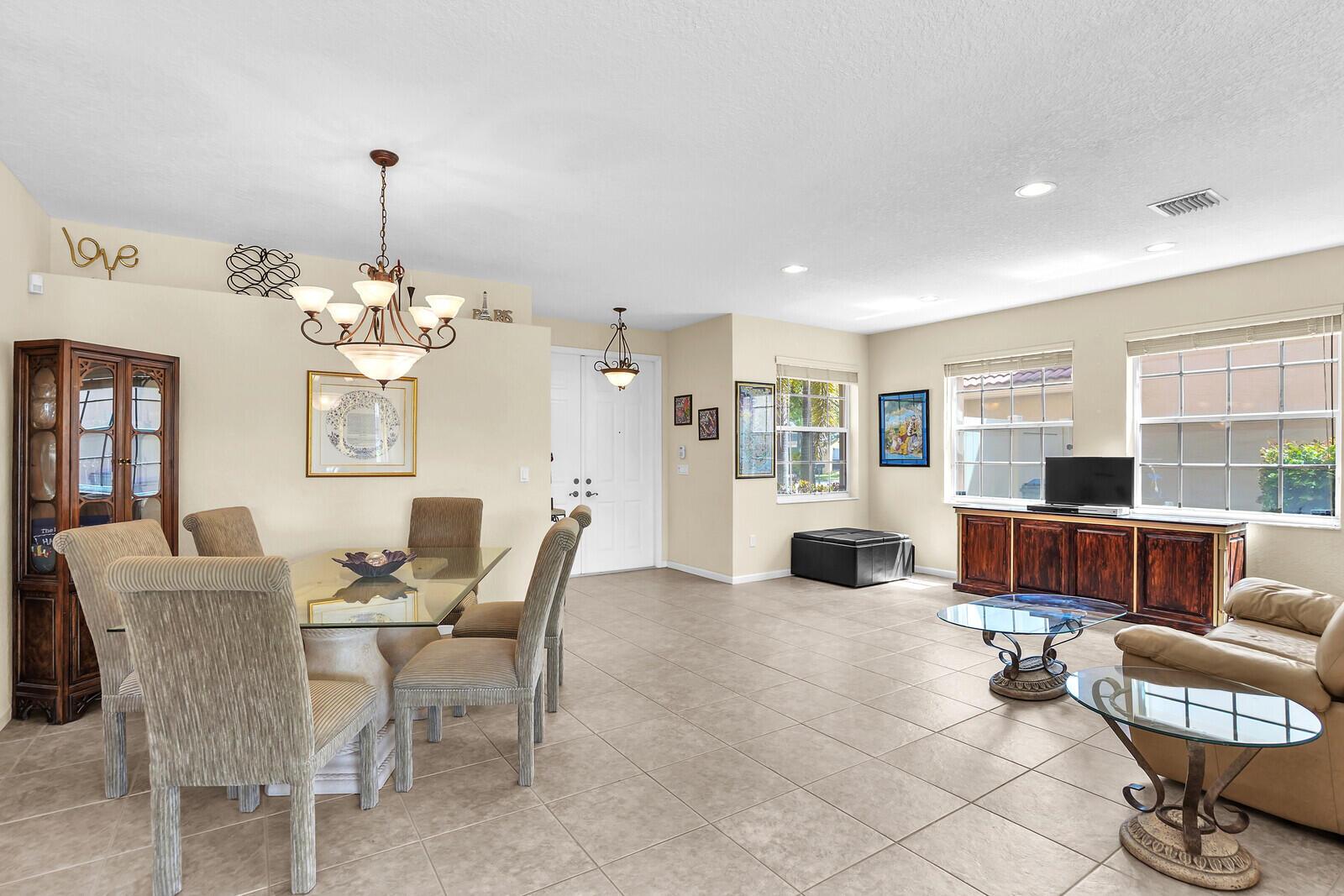 2655 Sawyer Terrace