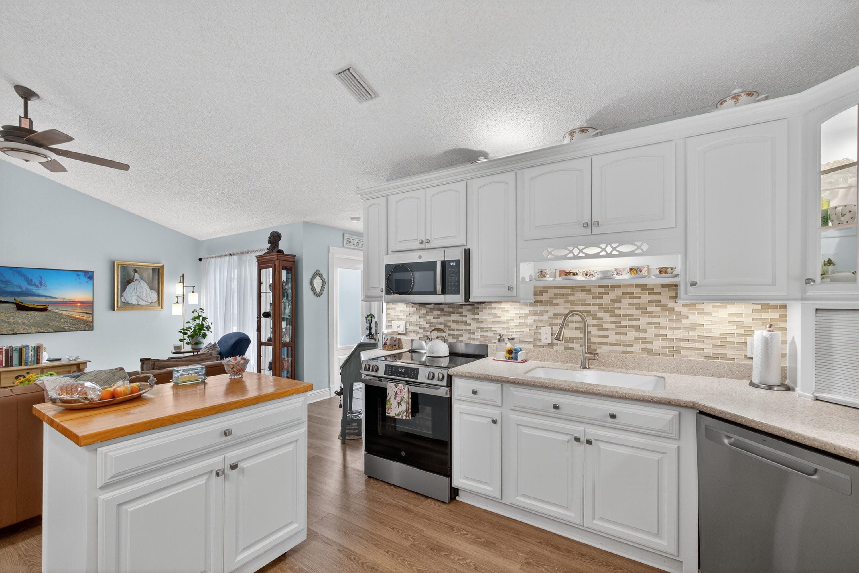 12660 Woodmill Drive