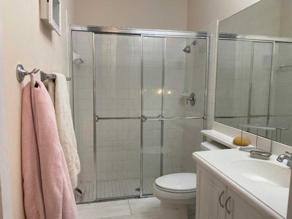 552 NW 39th Circle NW